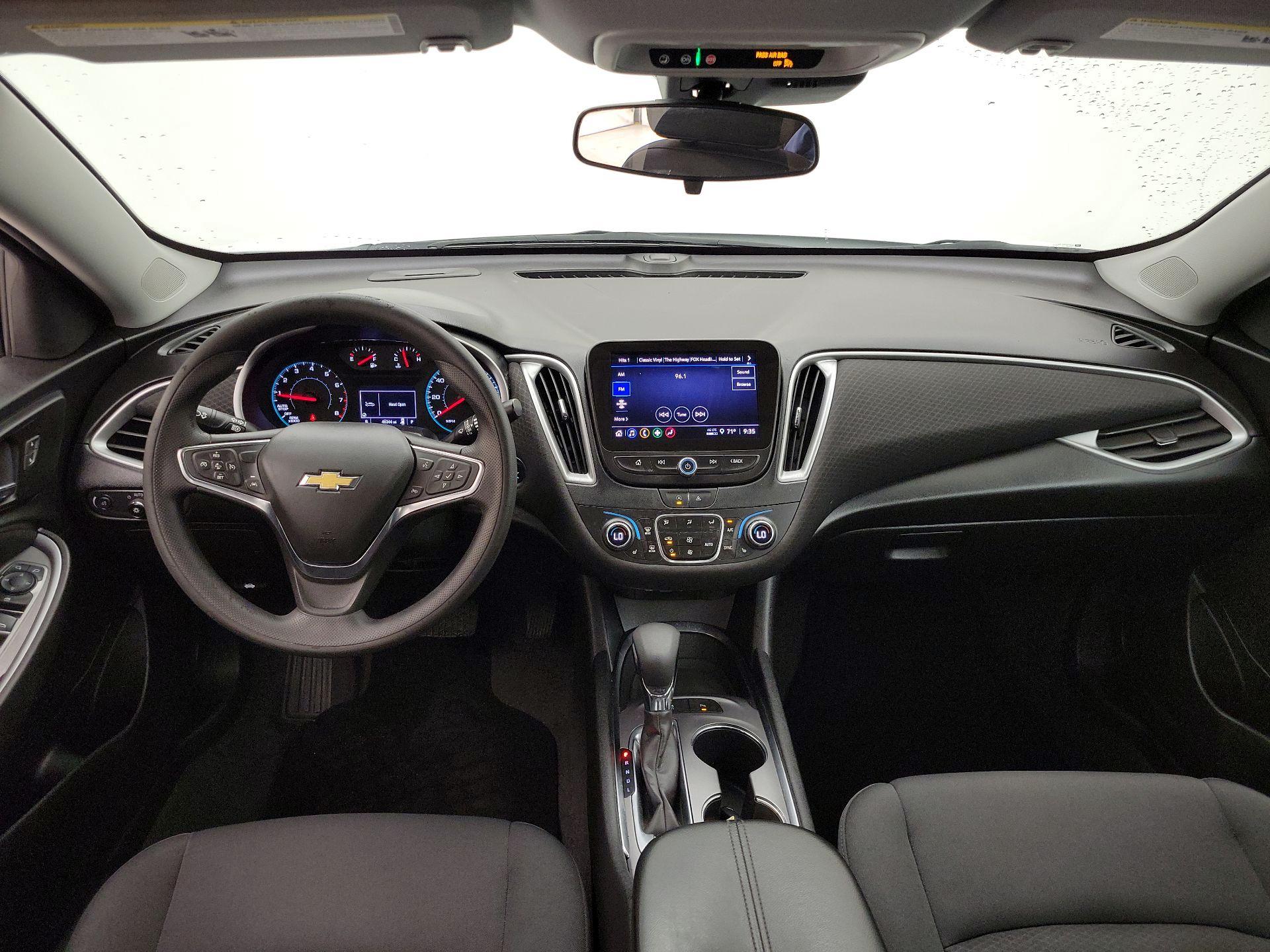 Thumbnail: 2024 Chevrolet Malibu - 9