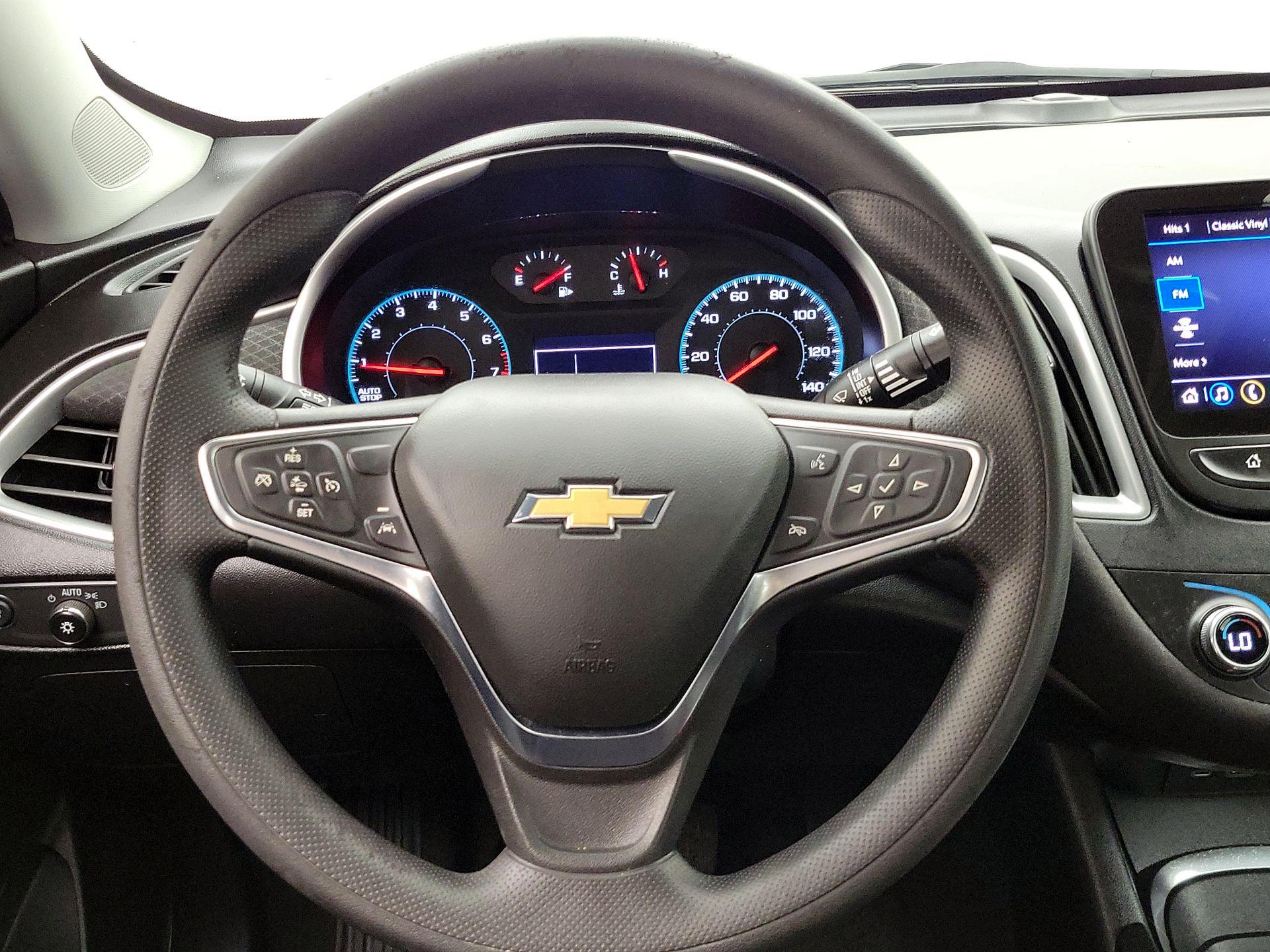 Thumbnail: 2024 Chevrolet Malibu - 10