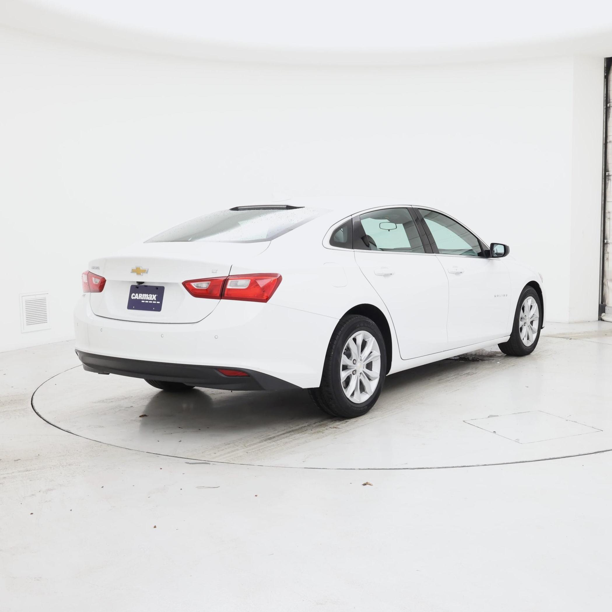 Thumbnail: 2024 Chevrolet Malibu - 8