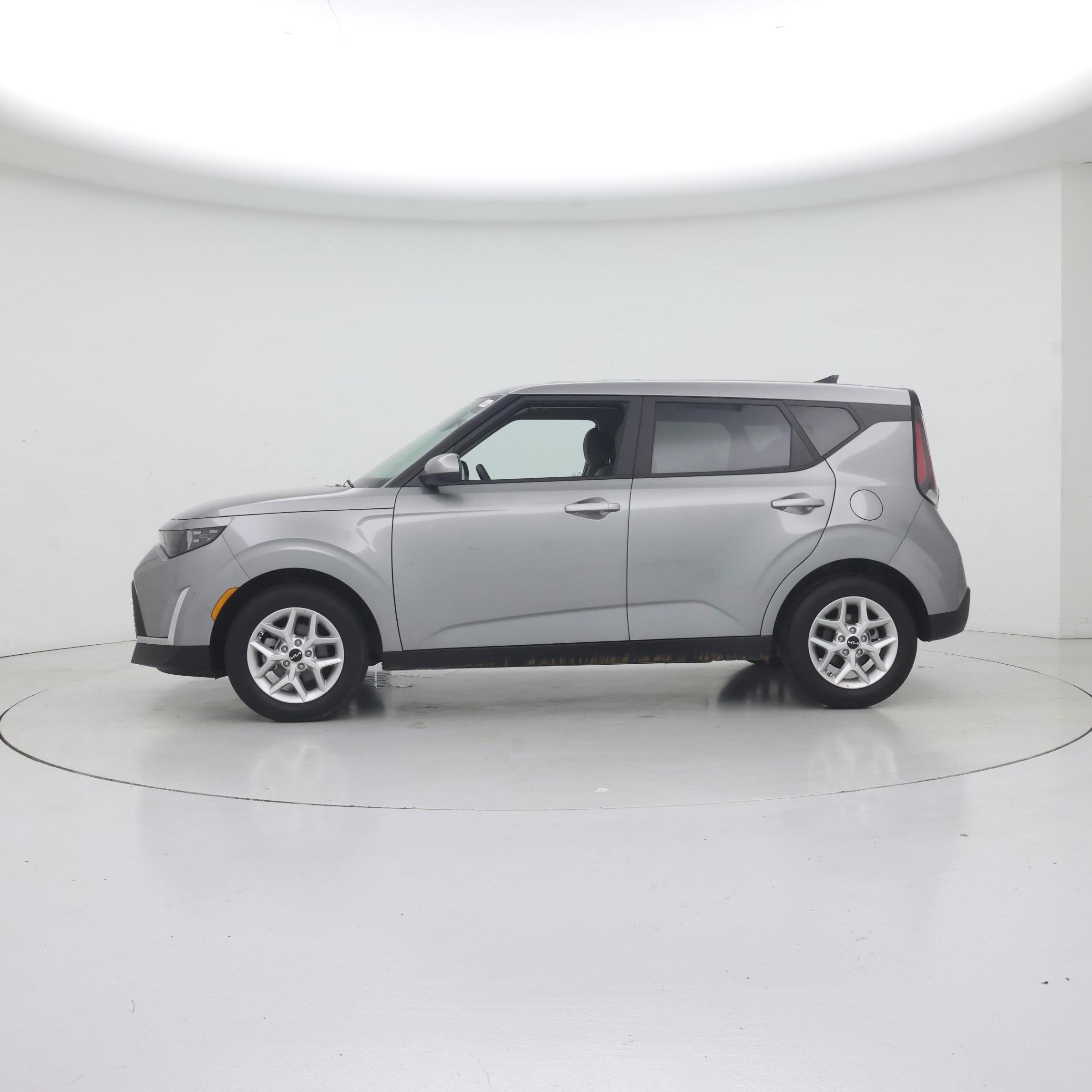 Thumbnail: 2025 Kia Soul - 3