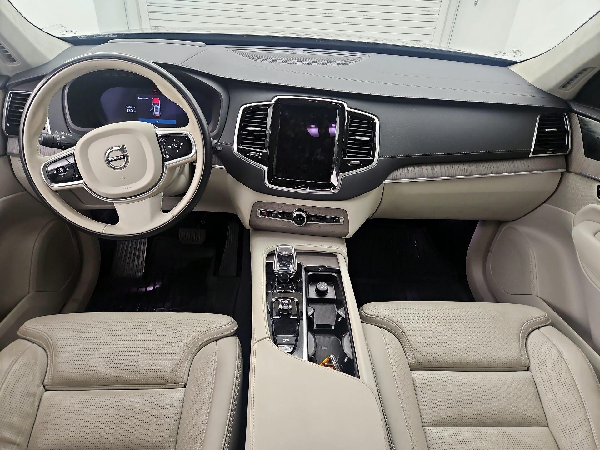Thumbnail: 2023 Volvo XC90 - 9