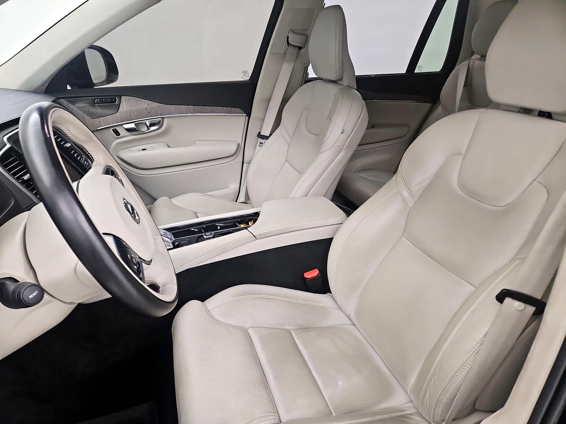 Thumbnail: 2023 Volvo XC90 - 11