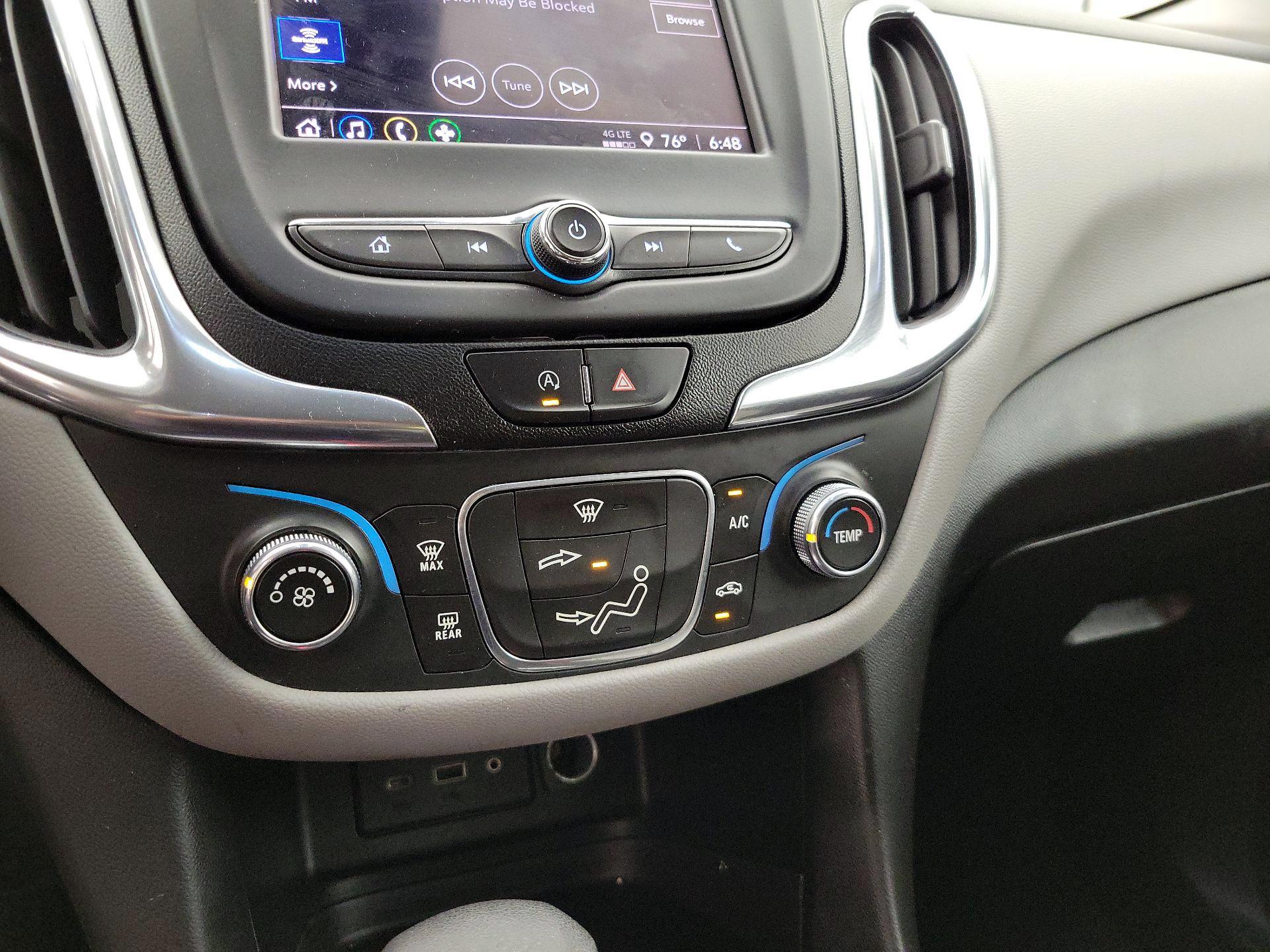 Thumbnail: 2022 Chevrolet Equinox - 16