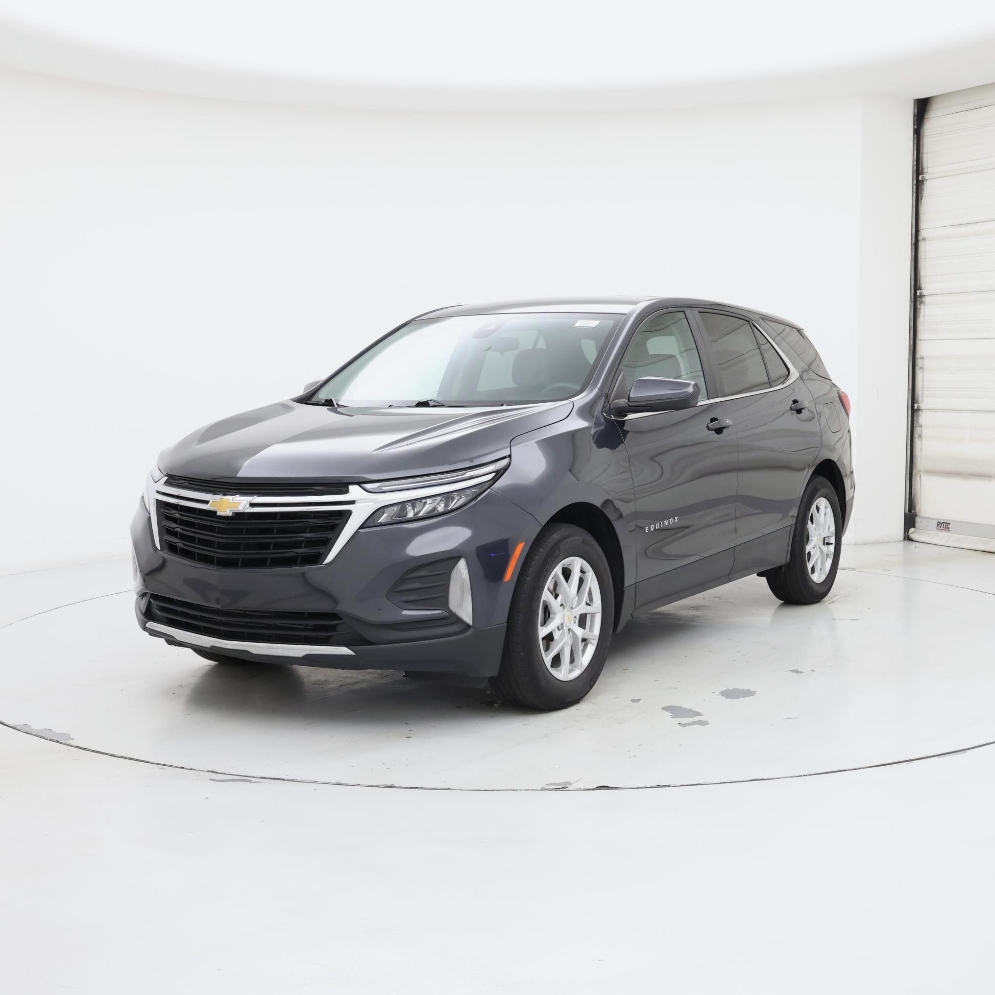 Thumbnail: 2022 Chevrolet Equinox - 4