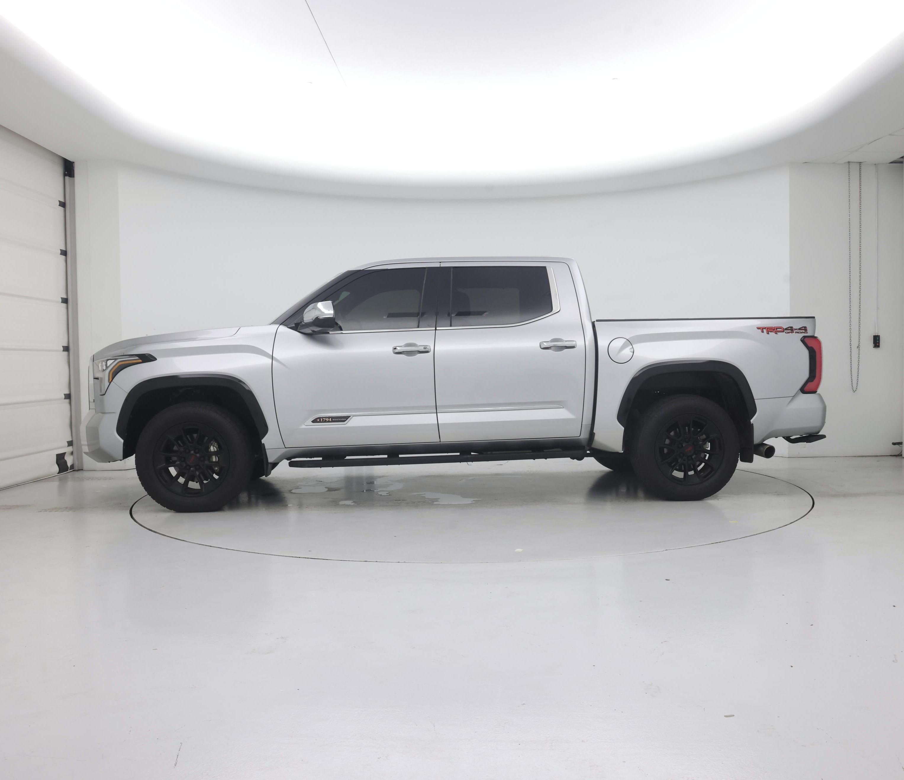 Thumbnail: 2023 Toyota Tundra - 3