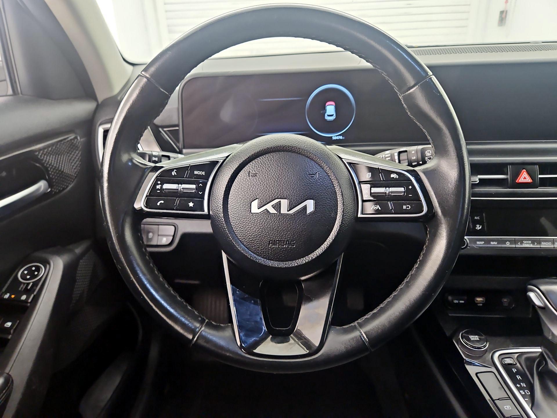 Thumbnail: 2024 Kia Seltos - 10