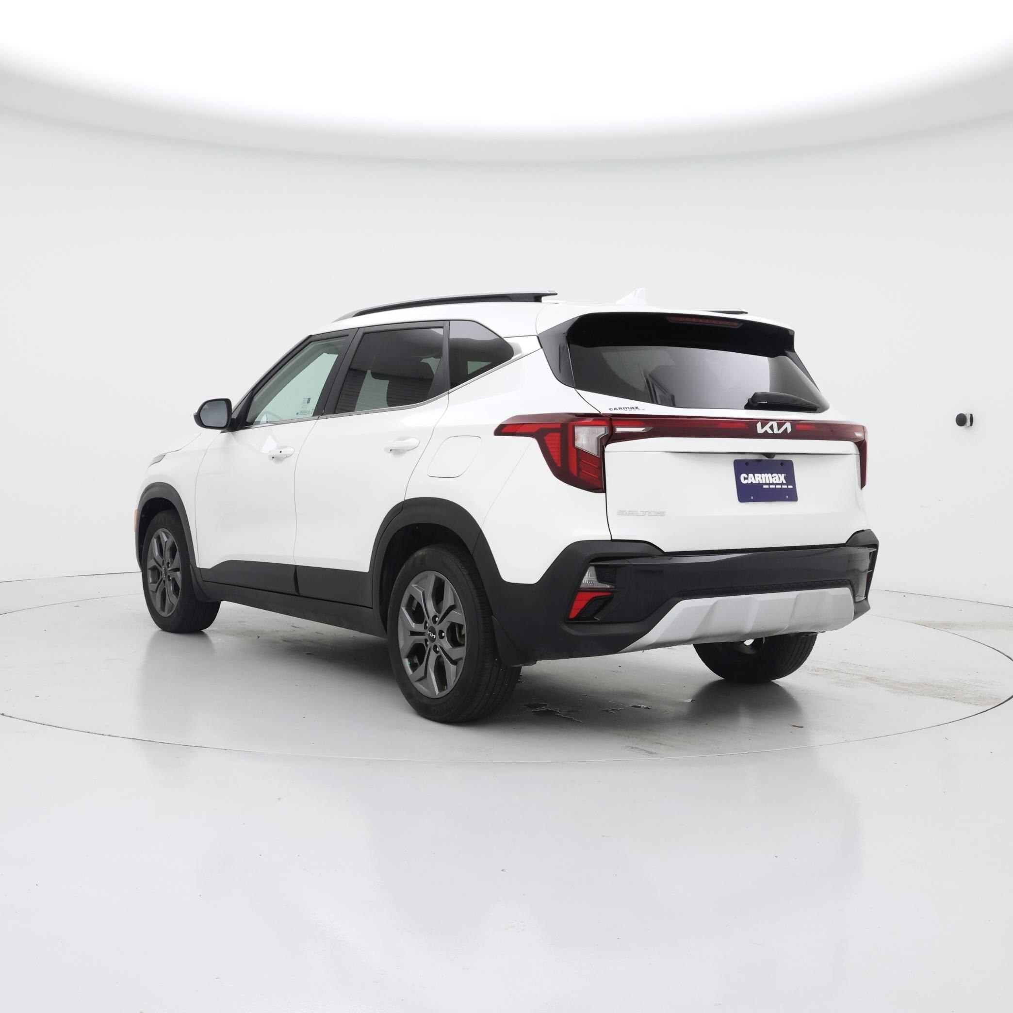 Thumbnail: 2024 Kia Seltos - 2