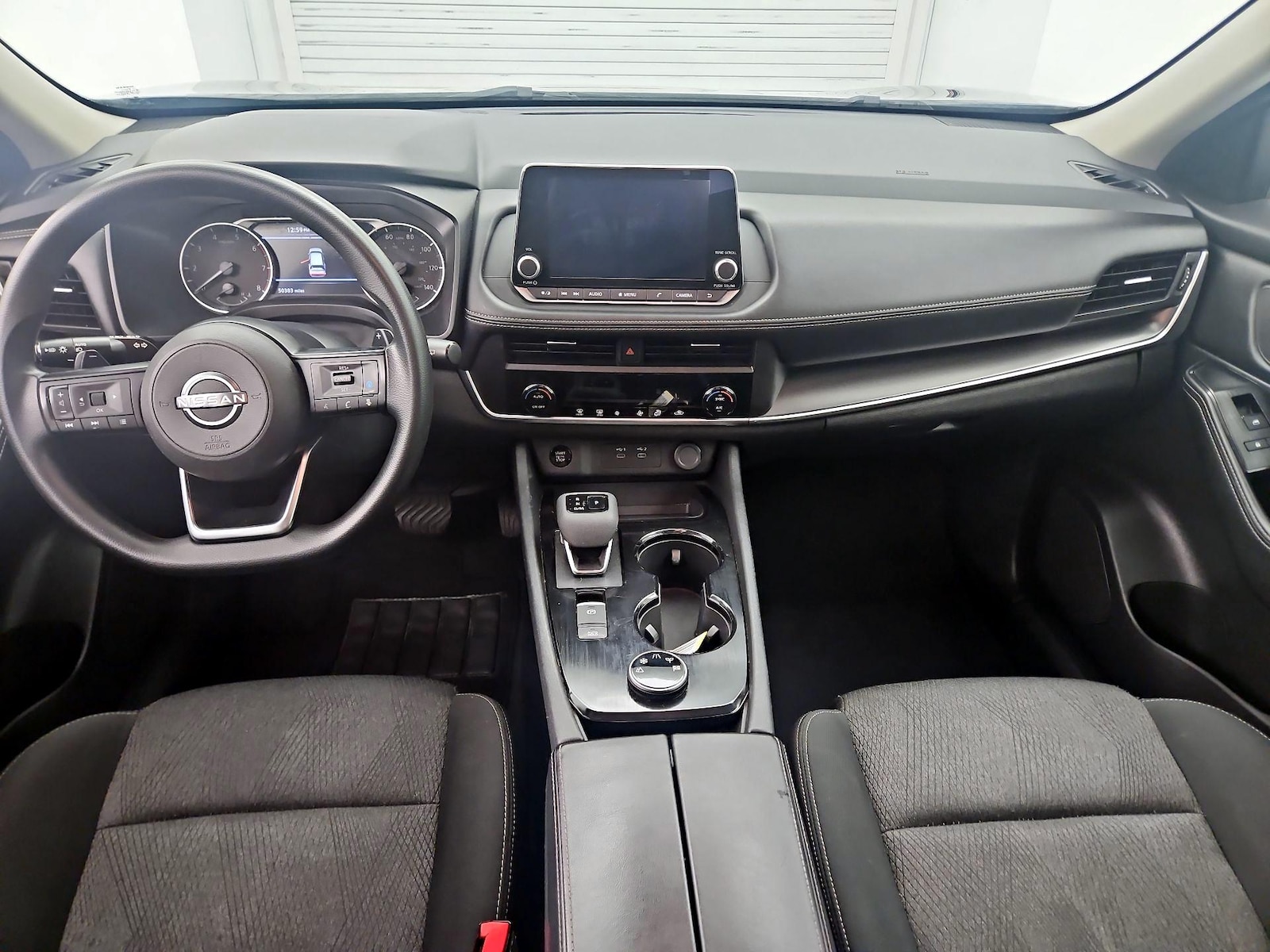 2024 Nissan Rogue SV - Photo 10