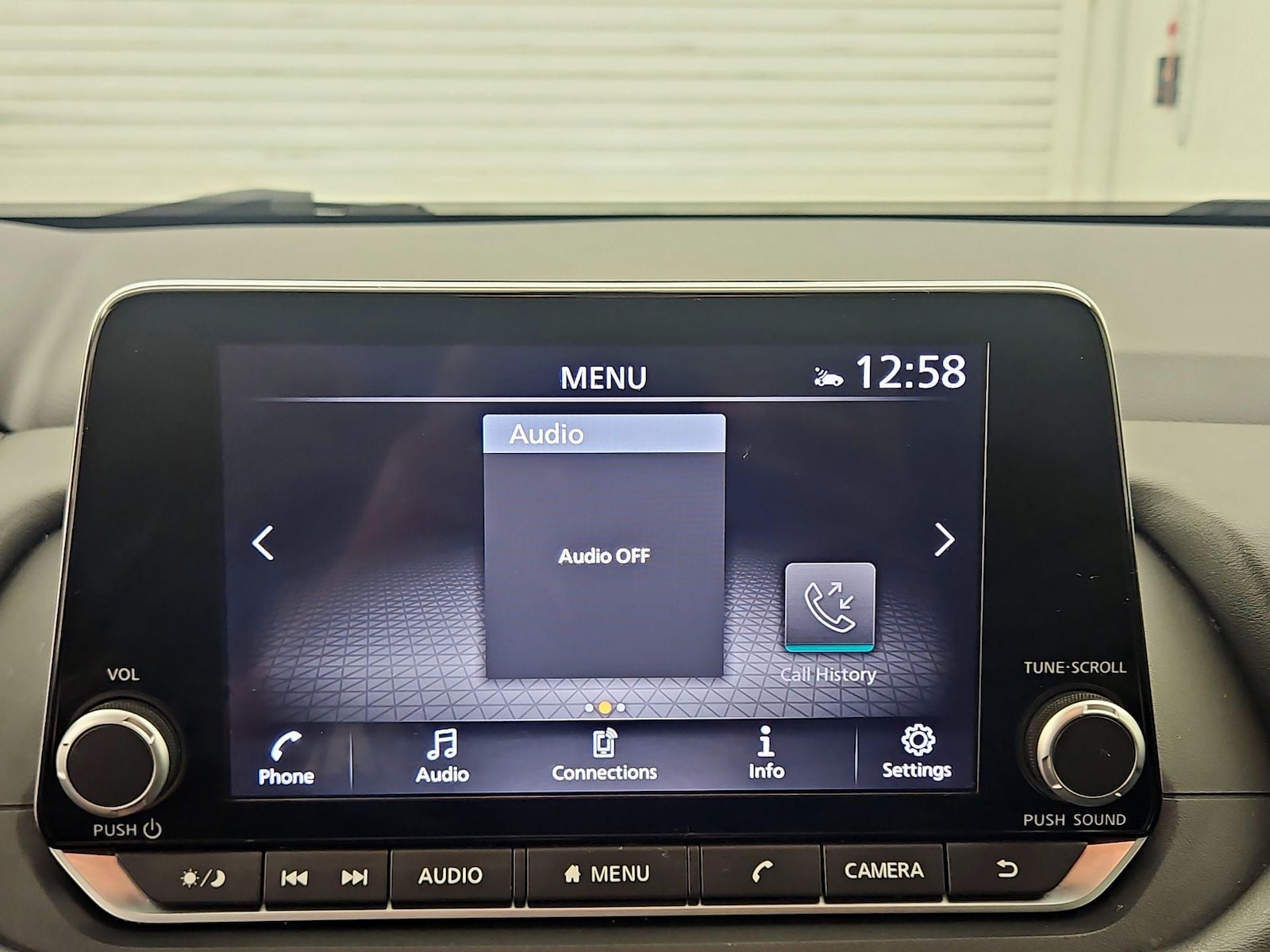 2024 Nissan Rogue SV - Photo 16