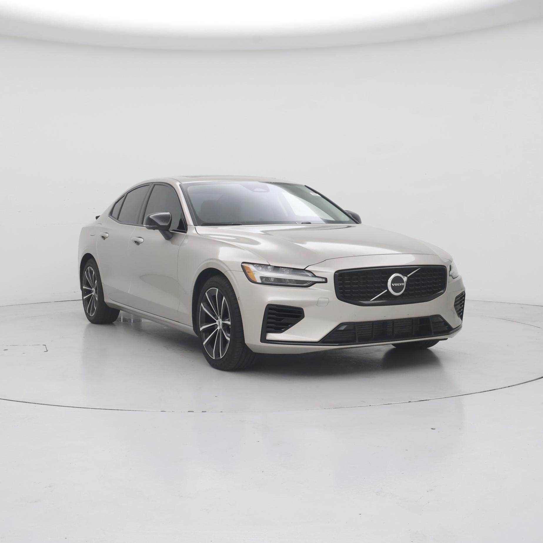 2023 Volvo S60 Marrón (Tan) Sedán Tracción en las cuatro ruedas Automática