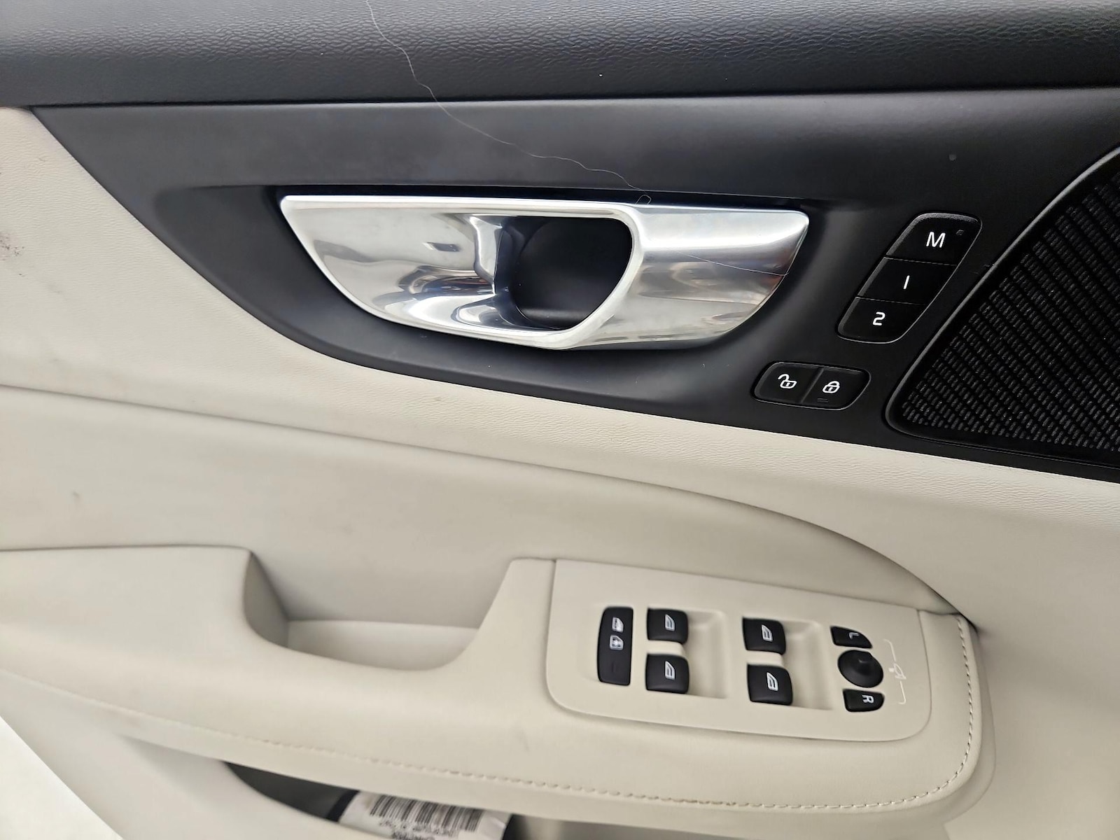 2023 Volvo S60 Plus - Photo 13