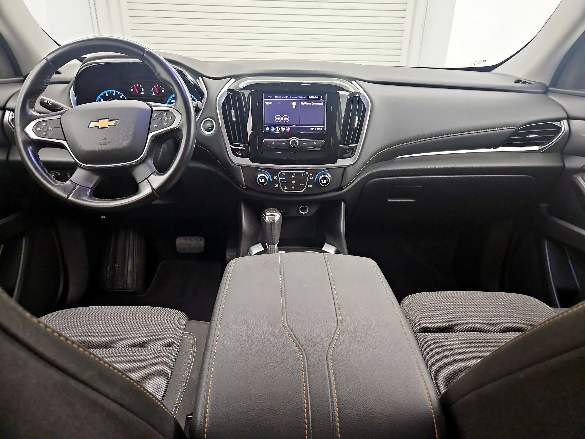 Thumbnail: 2020 Chevrolet Traverse - 9