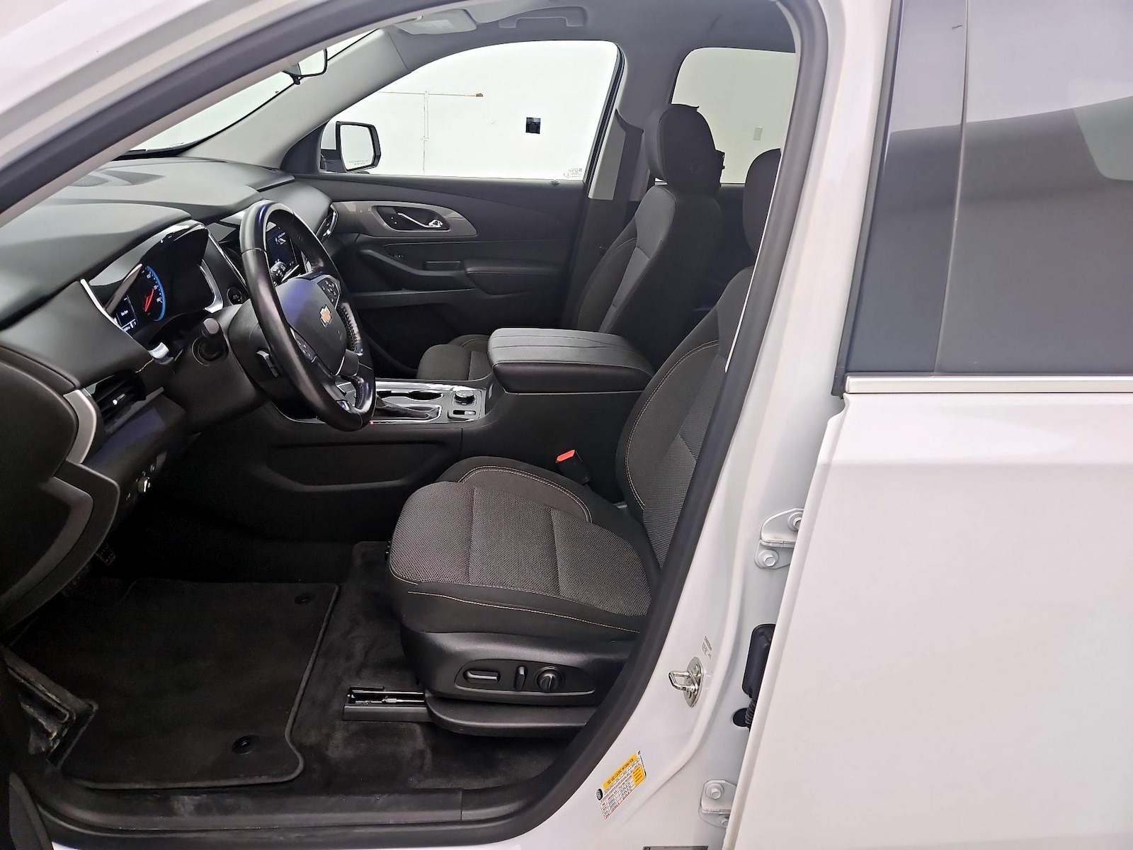 Power Seat(s) & Side Airbags