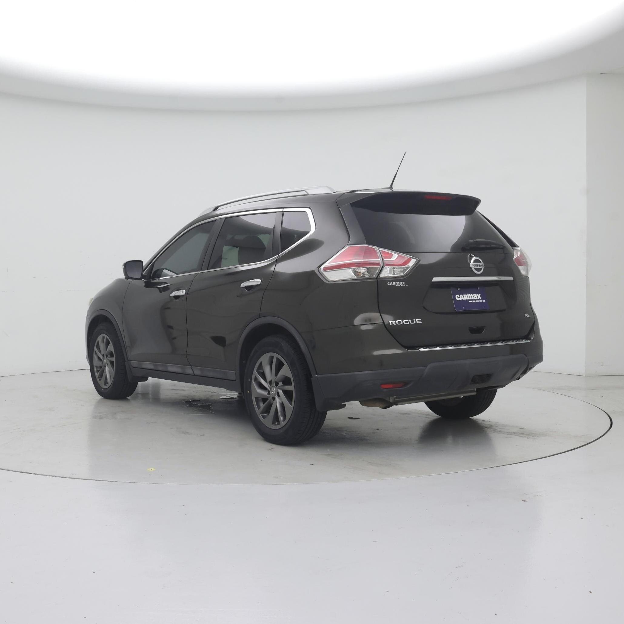 Thumbnail: 2015 Nissan Rogue - 2