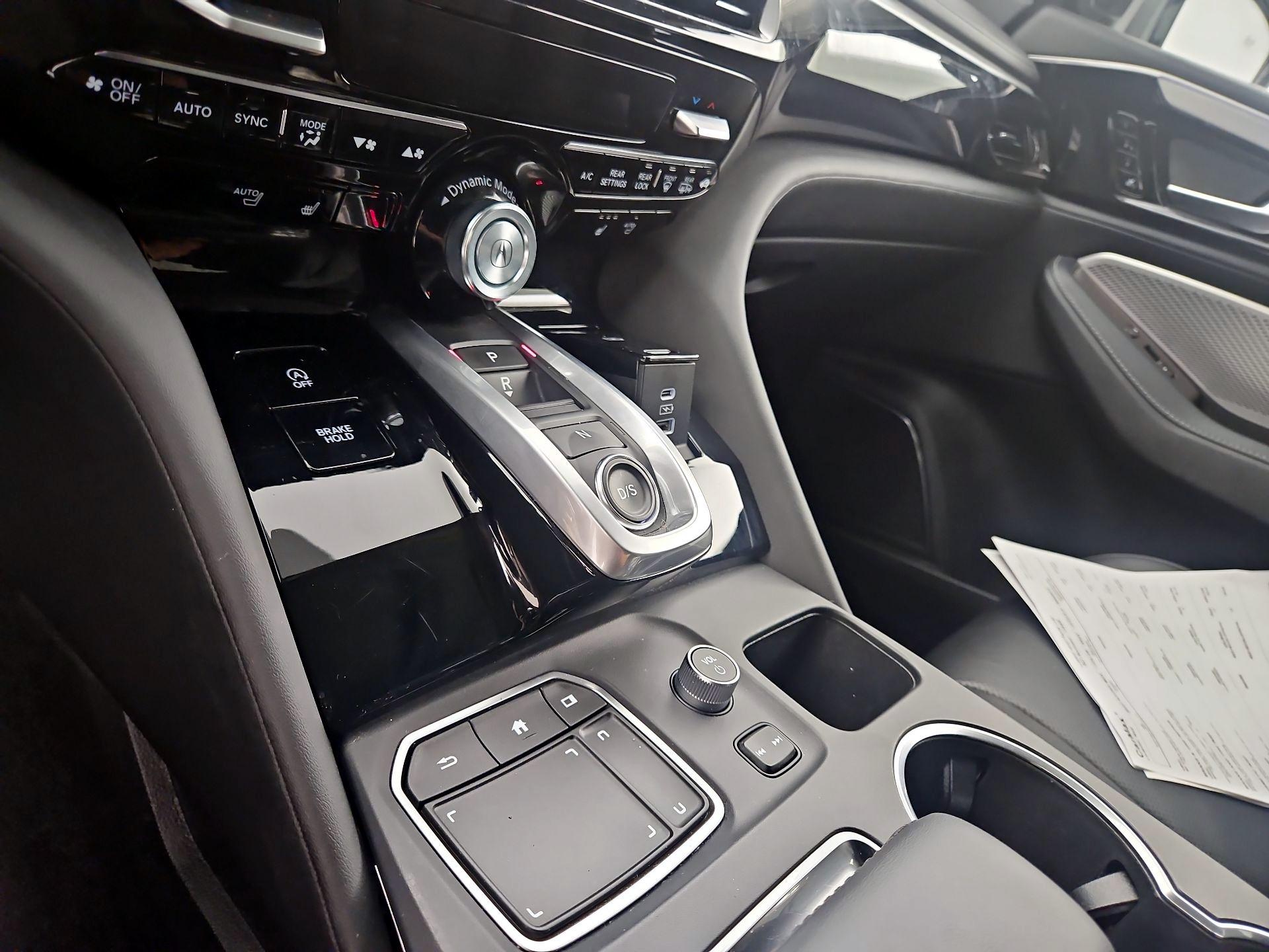 Thumbnail: 2023 Acura MDX - 16