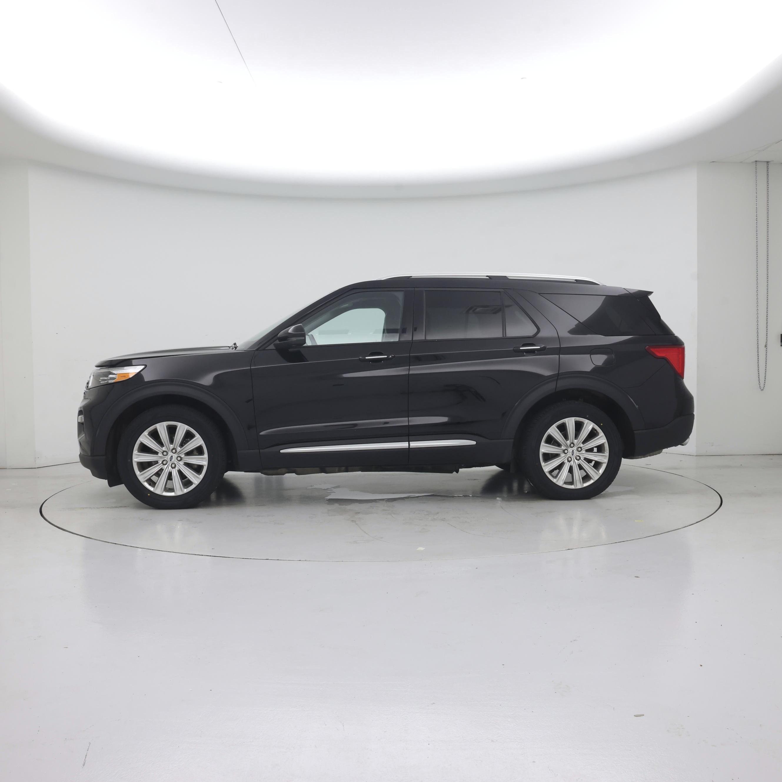 Thumbnail: 2024 Ford Explorer - 3
