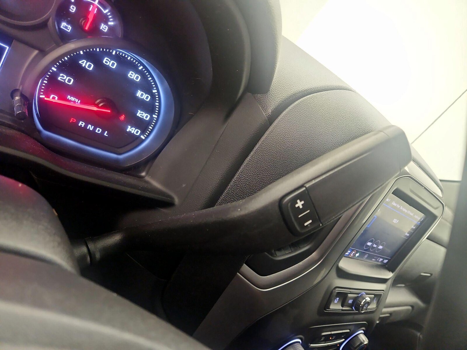2024 Chevrolet Silverado 1500 Custom - Photo 18