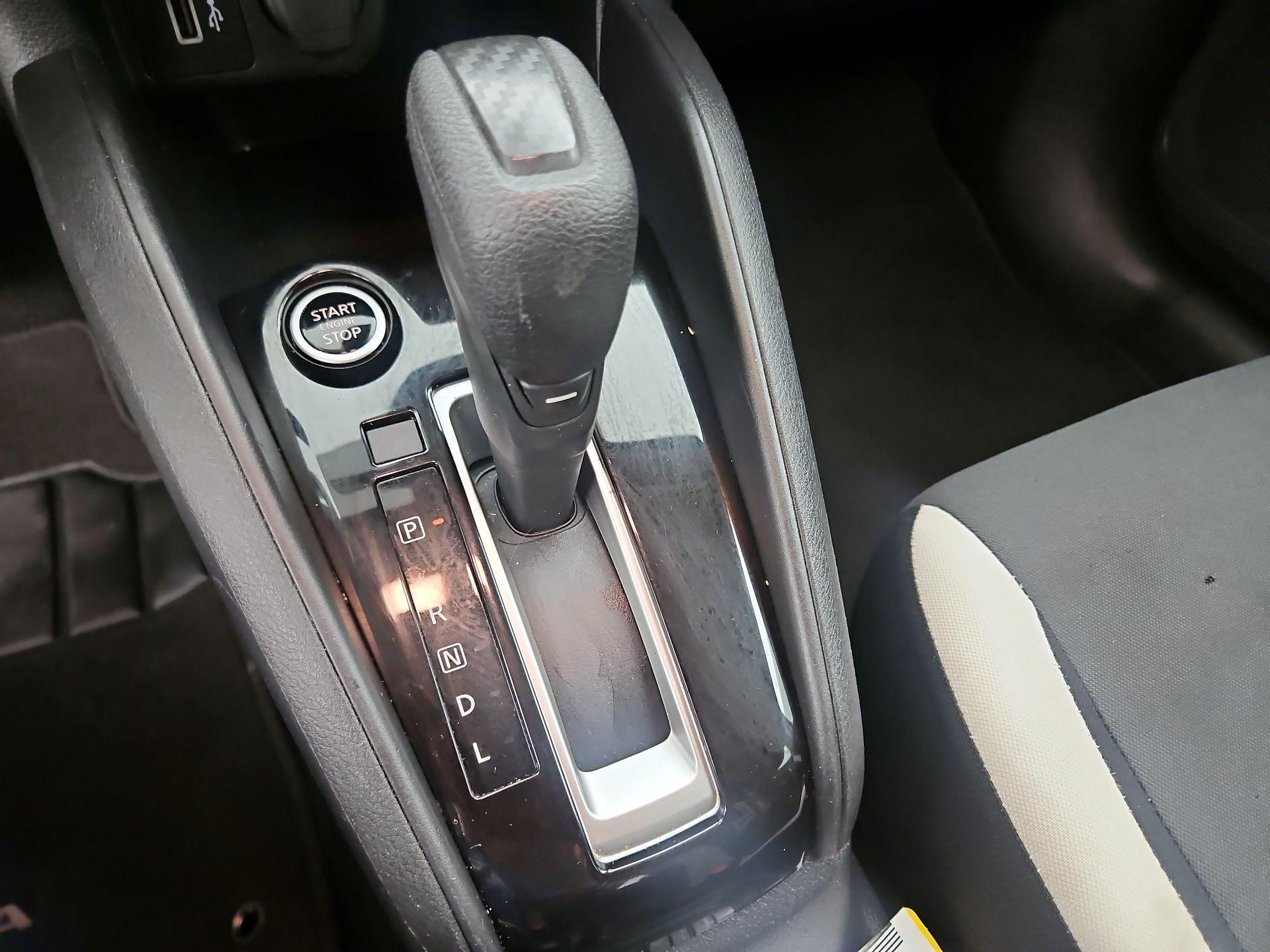 Thumbnail: 2022 Nissan Versa - 17
