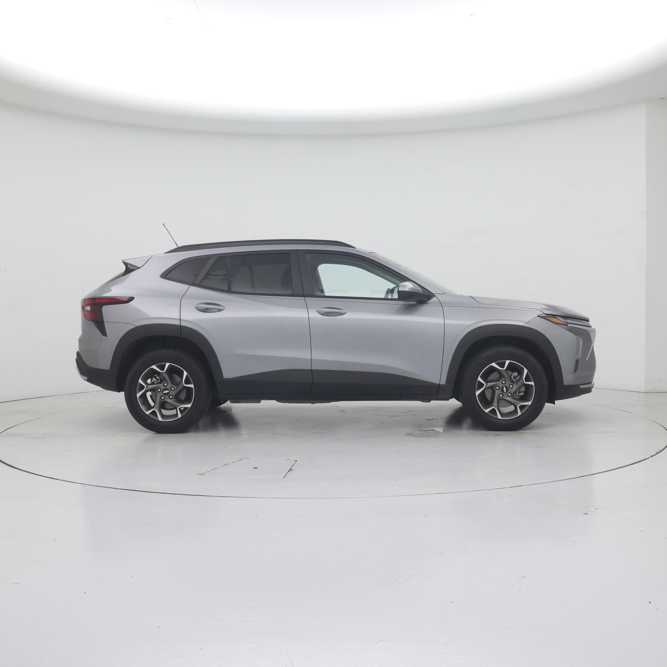 Thumbnail: 2025 Chevrolet Trax - 7
