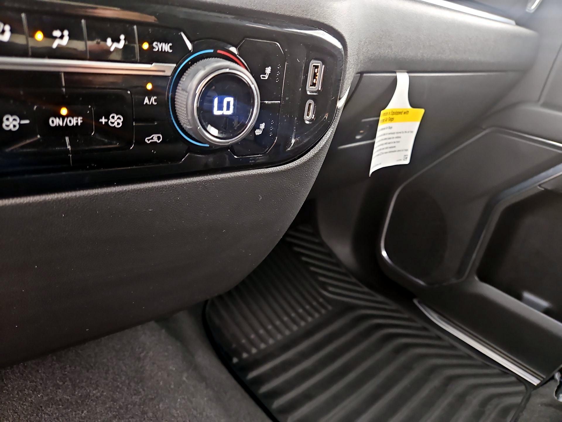 Thumbnail: 2023 Chevrolet Silverado 1500 - 18