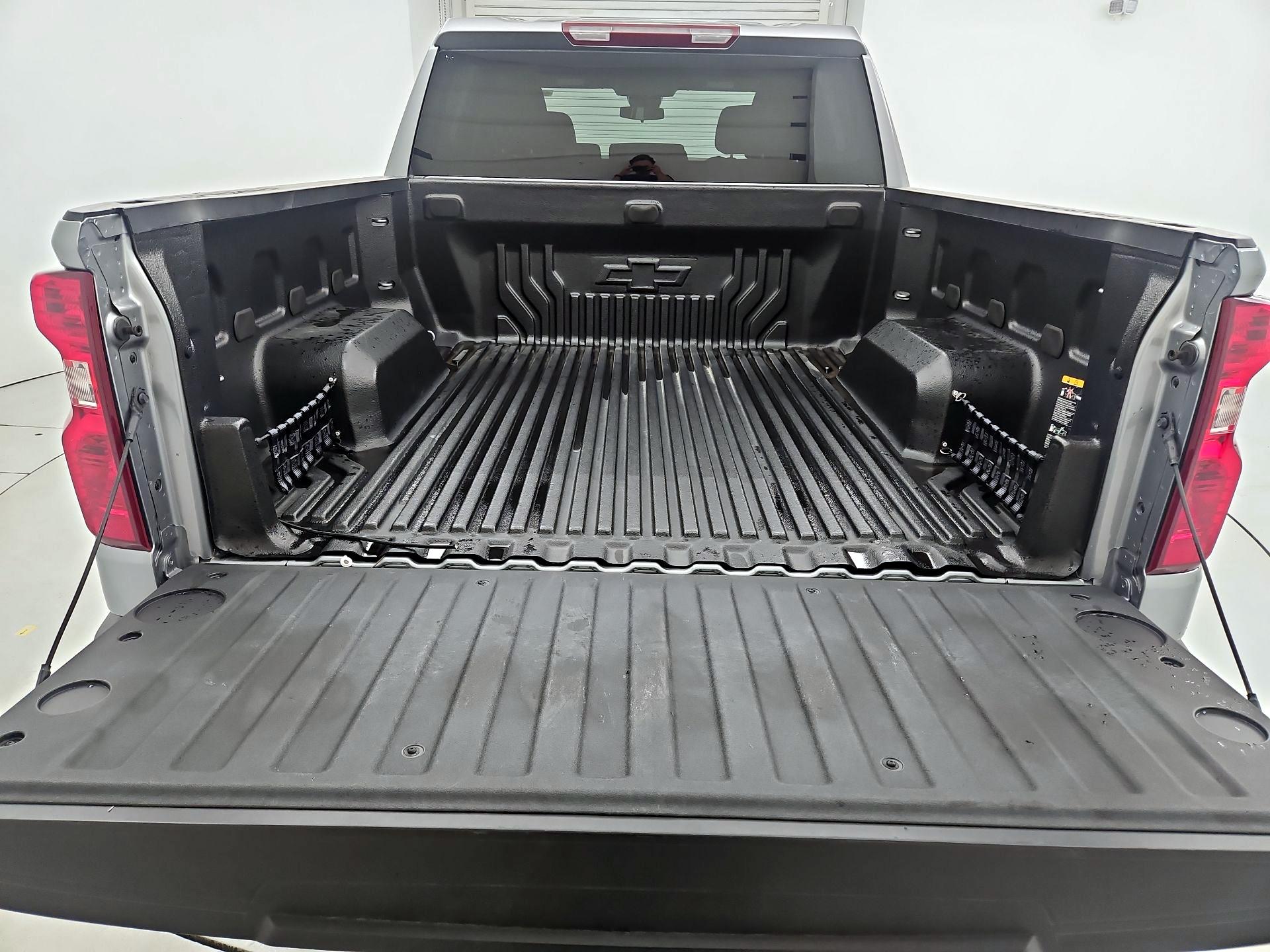 Thumbnail: 2023 Chevrolet Silverado 1500 - 20