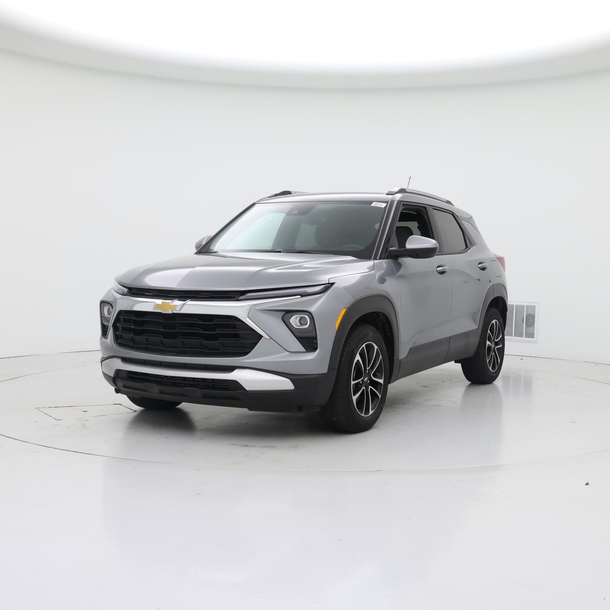 Thumbnail: 2026 Chevrolet TrailBlazer - 4