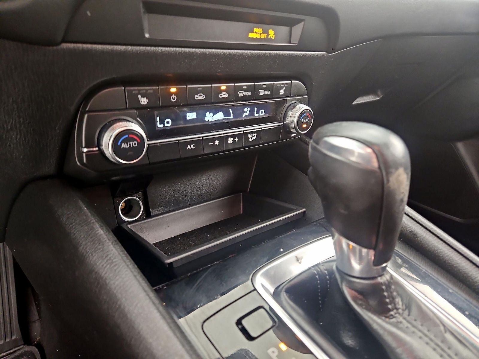 2023 Mazda CX-5 S Preferred package - Photo 17