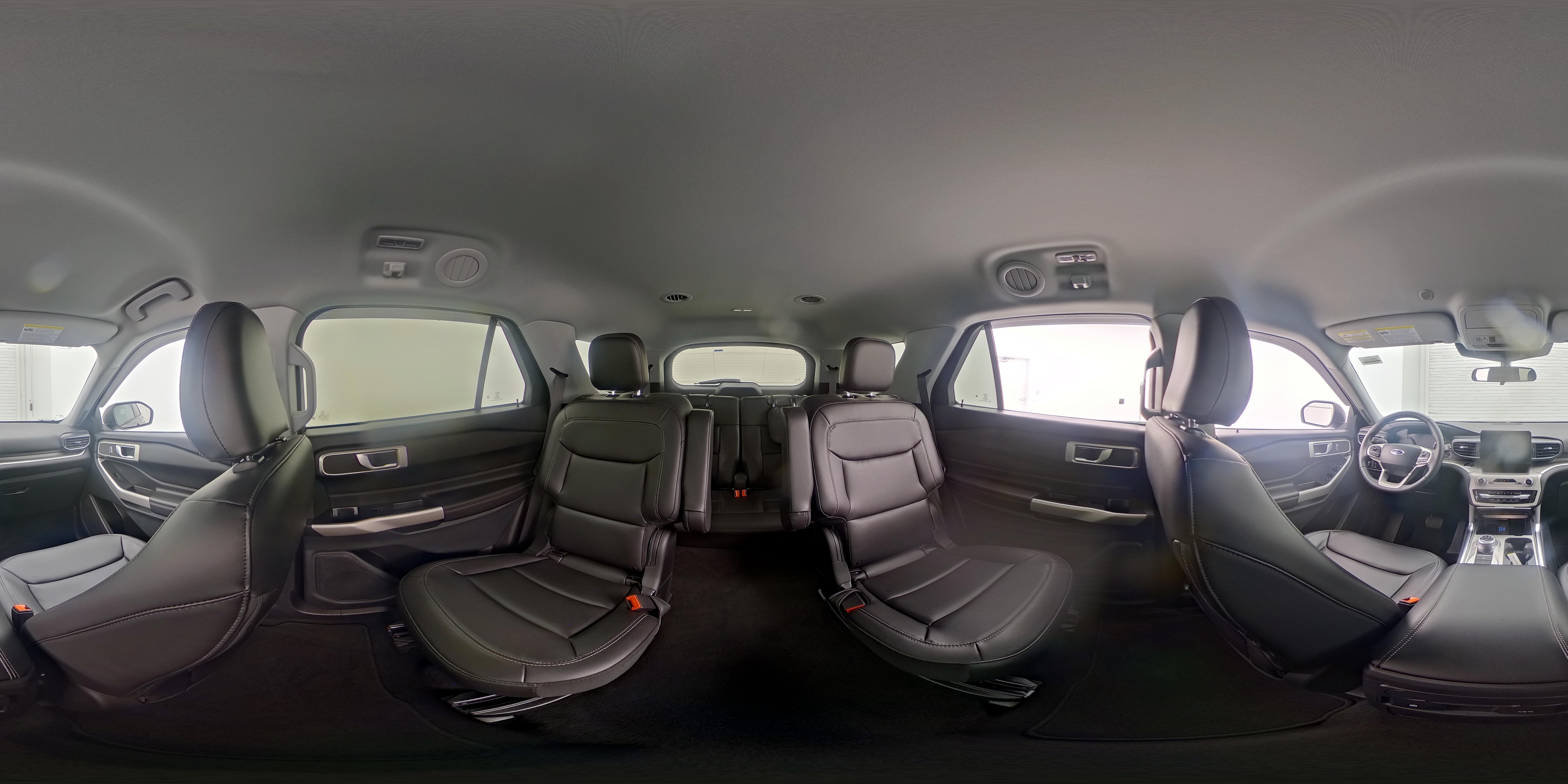 2024 Ford Explorer XLT - Photo 27