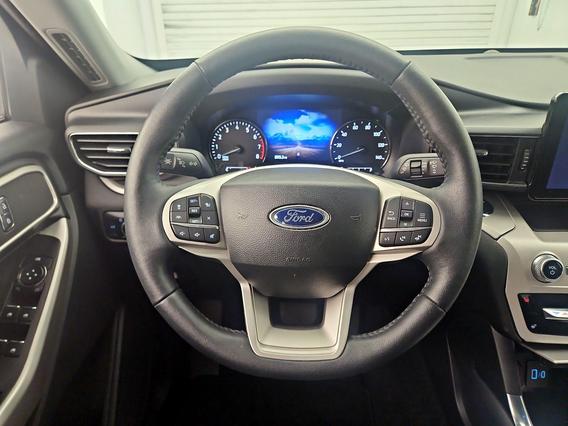 Thumbnail: 2024 Ford Explorer - 10