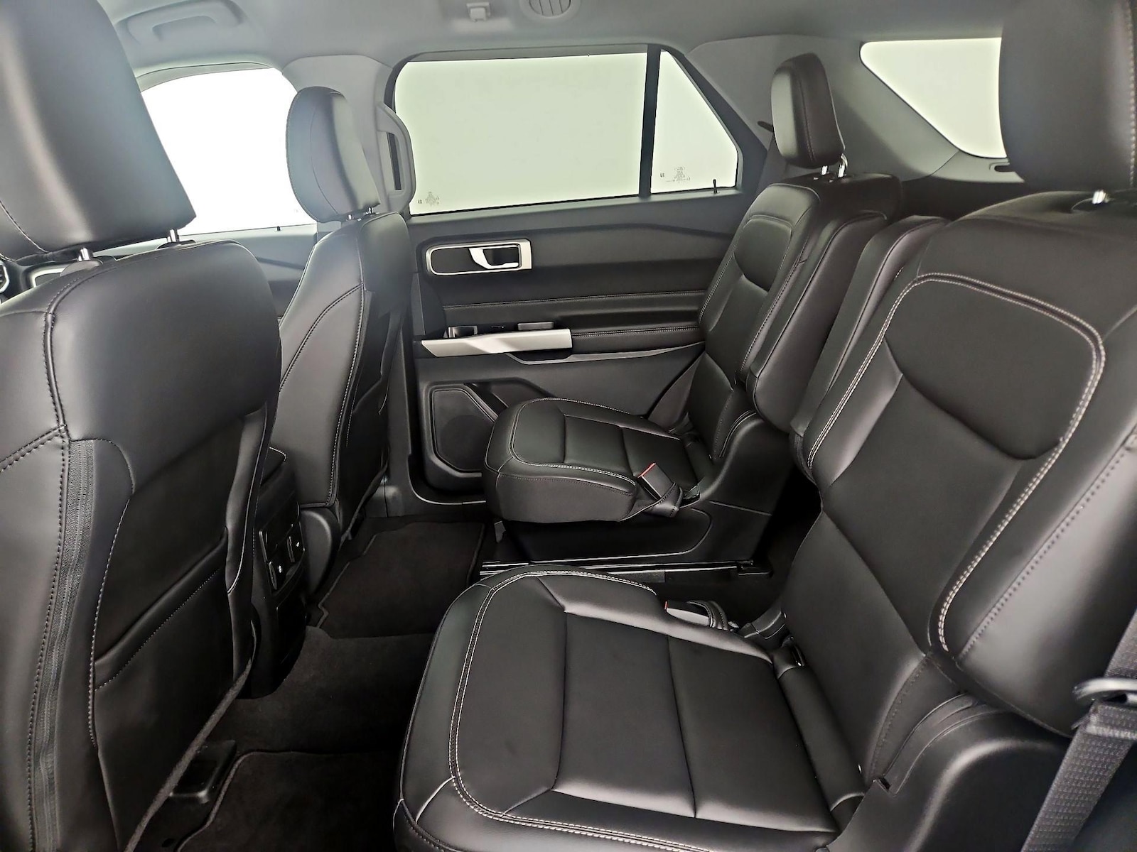 2024 Ford Explorer XLT - Photo 21