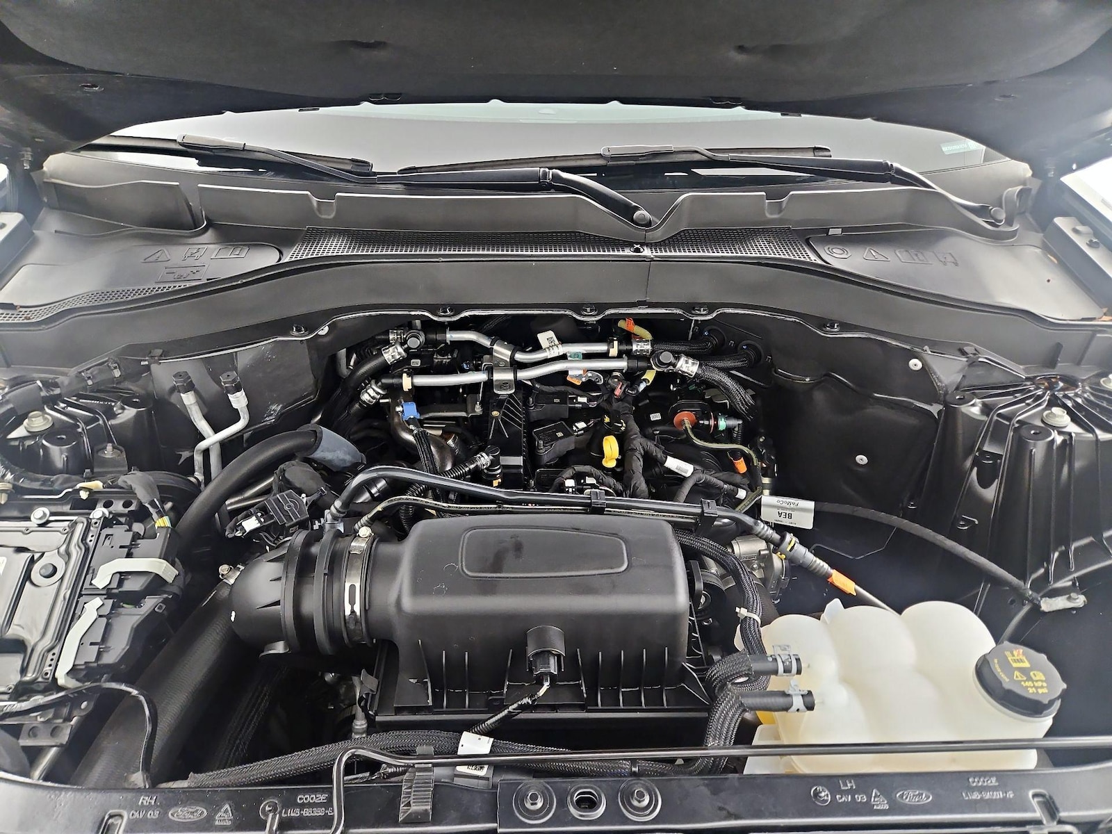 2024 Ford Explorer XLT - Photo 24