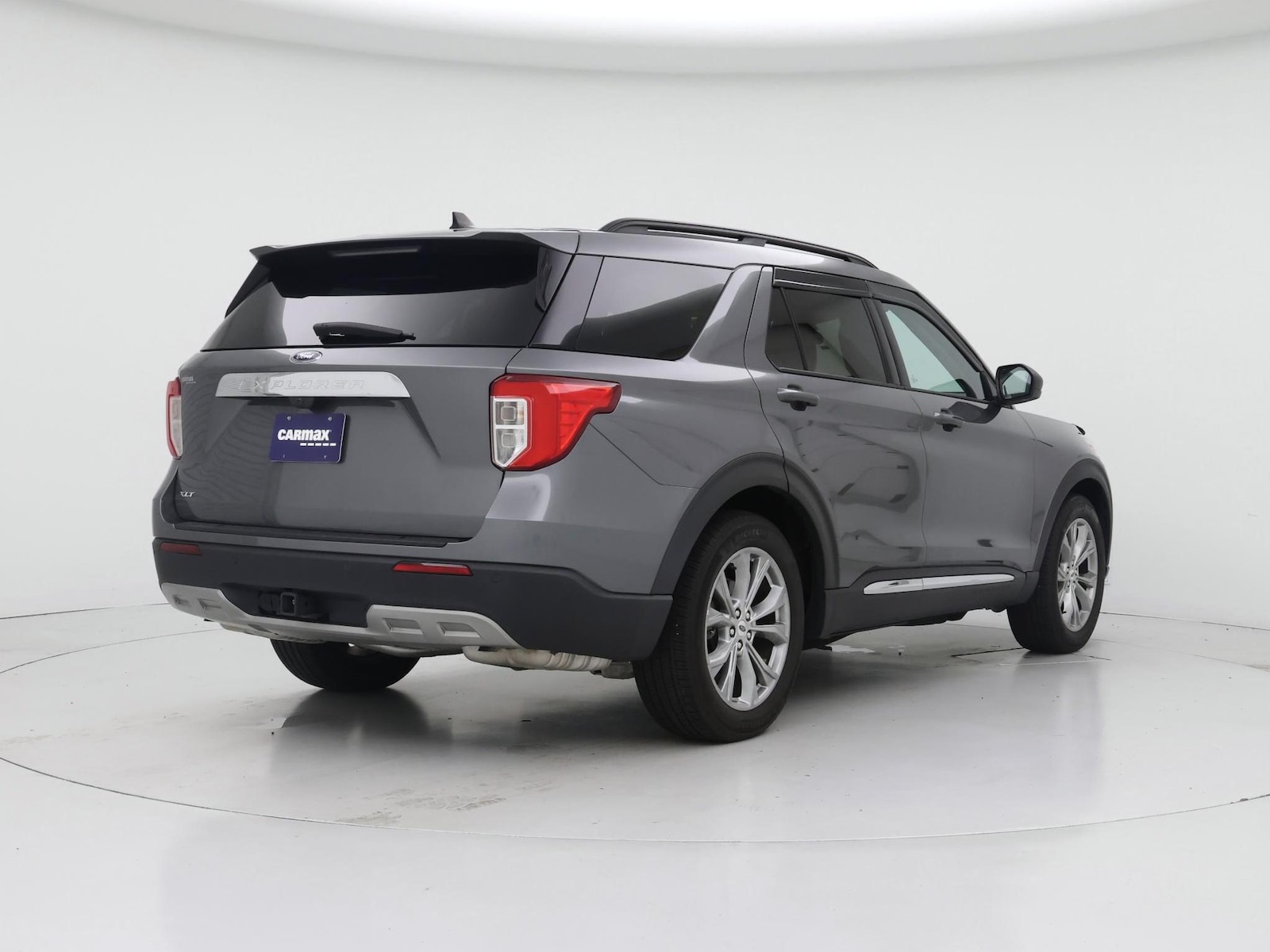 2024 Ford Explorer XLT - Photo 9