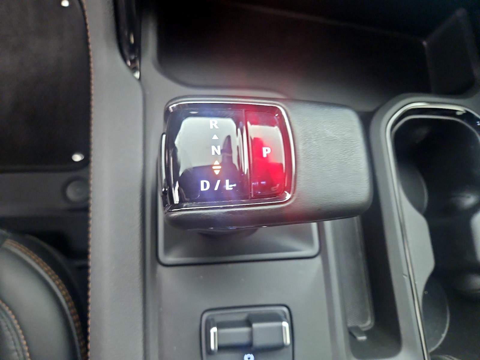 2025 GMC Sierra 1500 AT4 - Photo 18