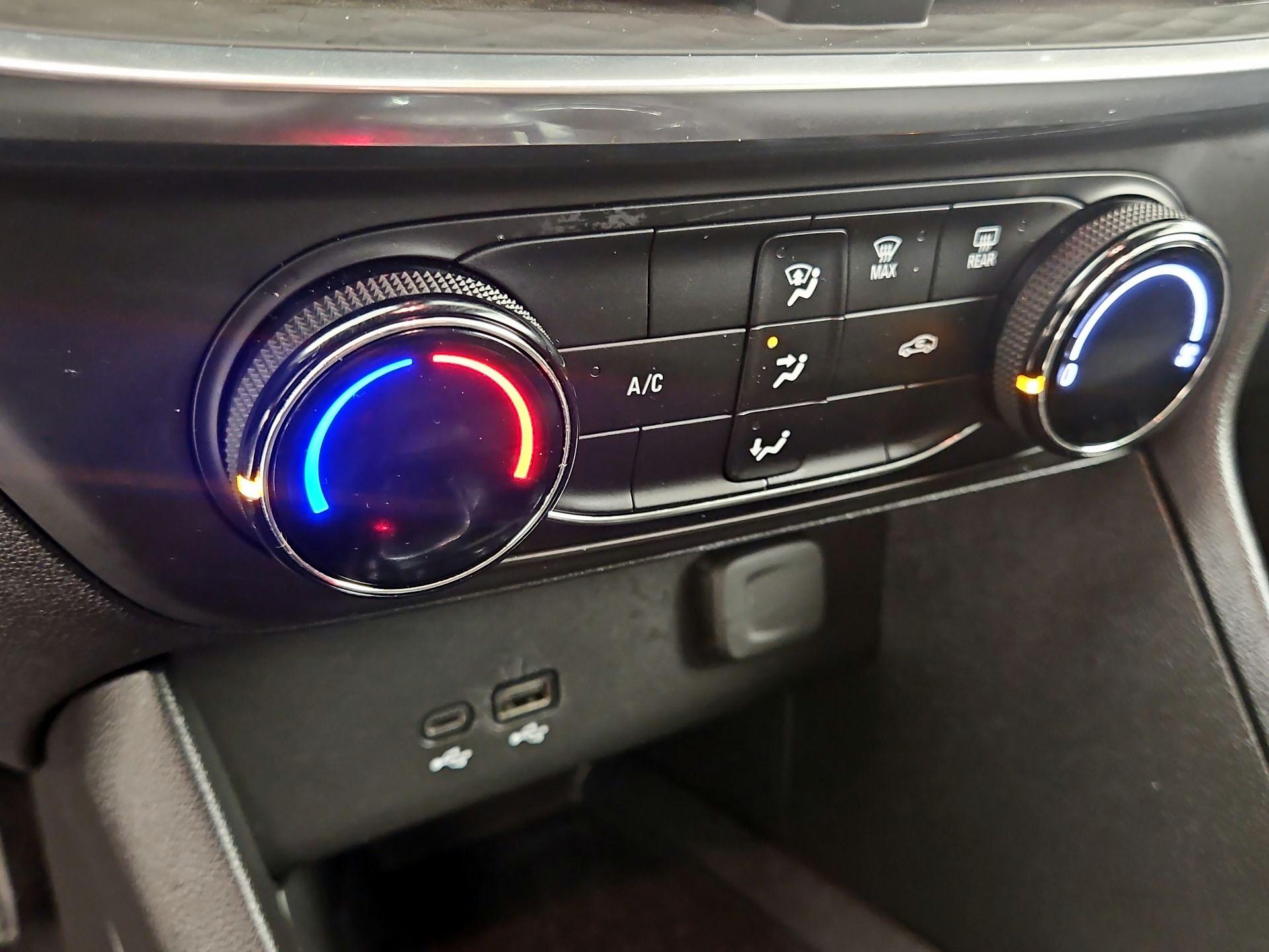Thumbnail: 2024 Buick Encore GX - 16