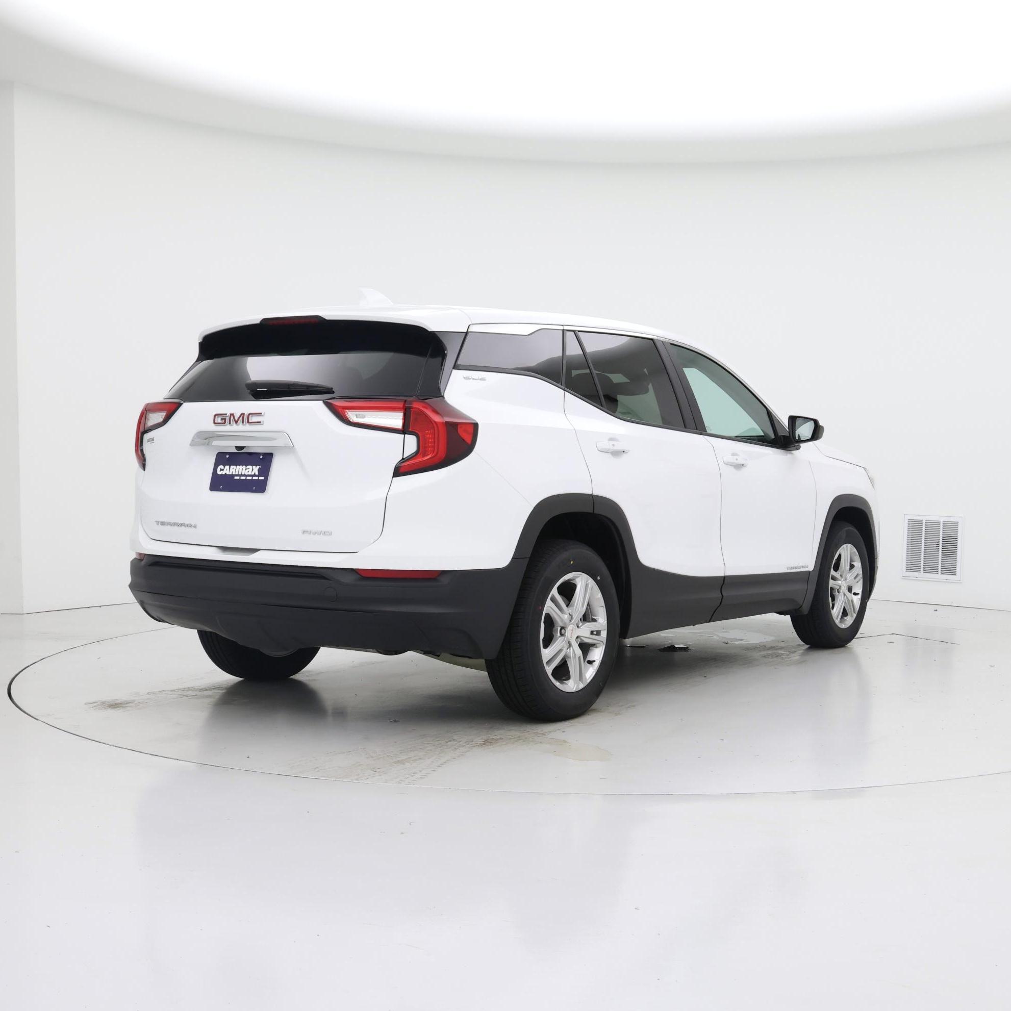 Thumbnail: 2024 GMC Terrain - 8