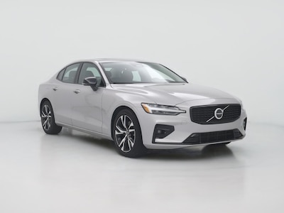 2024 Volvo S60 B5 Core Dark Theme