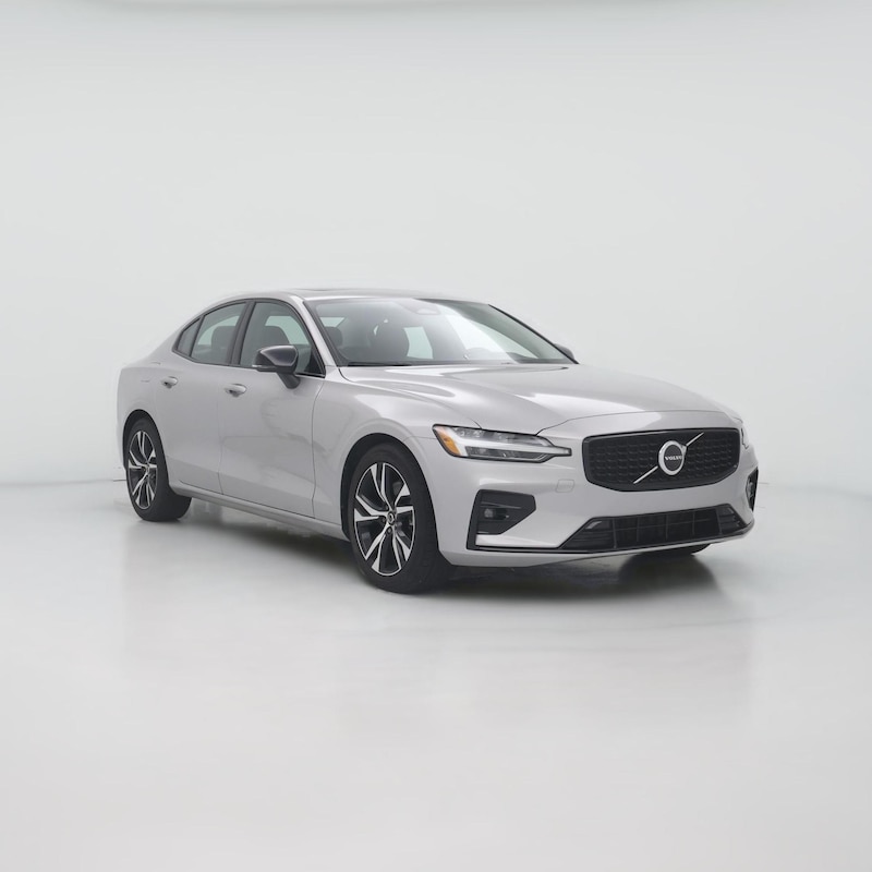 2024 Volvo S60 B5 Core Dark Theme