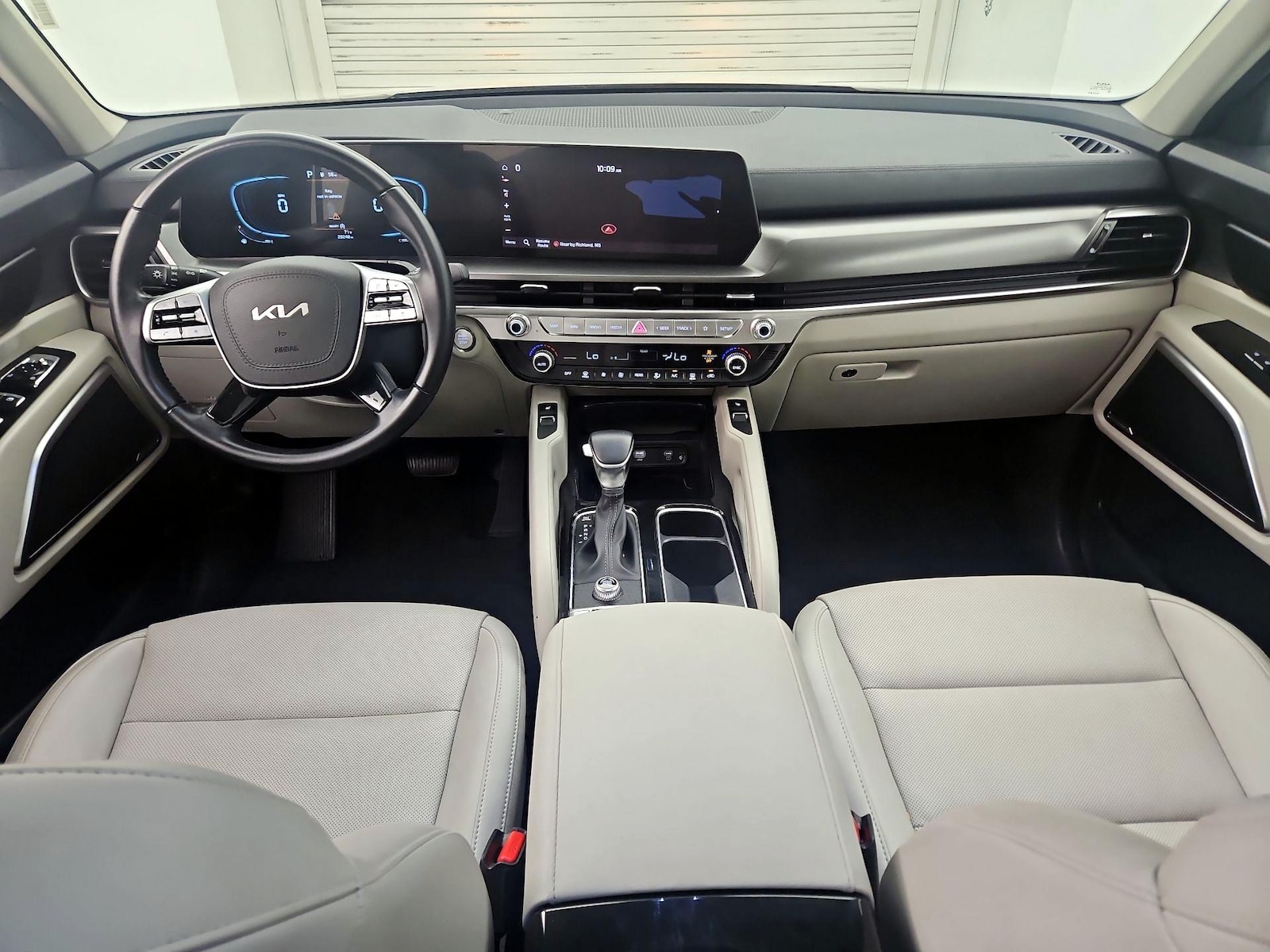 2025 Kia Telluride S - Photo 10