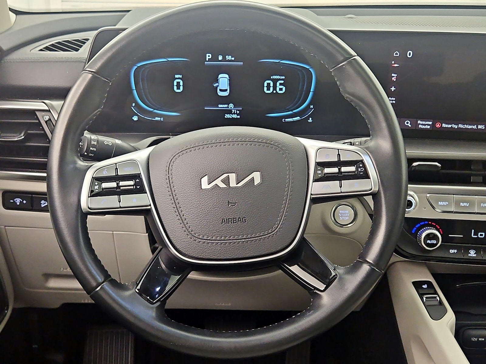 2025 Kia Telluride S - Photo 11