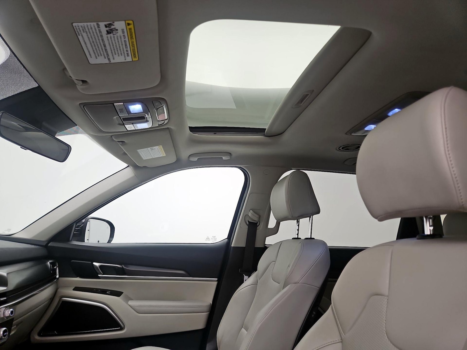 2025 Kia Telluride S - Photo 21