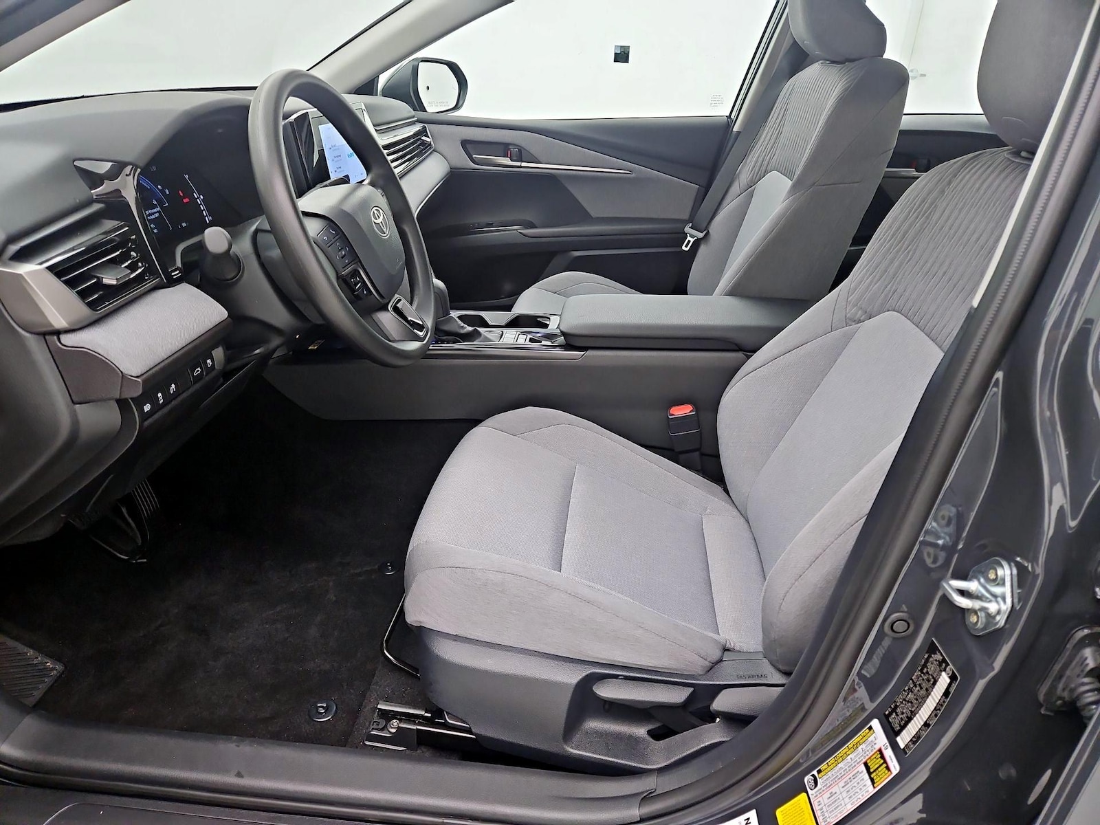 2026 Toyota Camry LE - Photo 12
