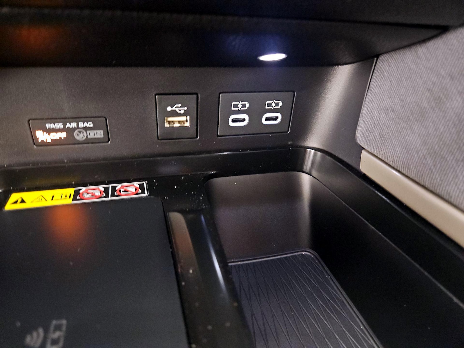 2026 Toyota Camry LE - Photo 19