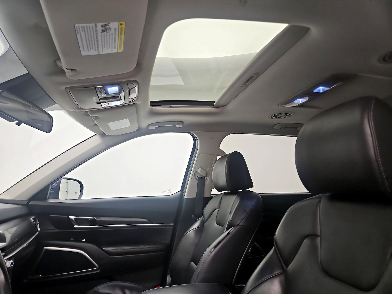 Sunroof(s) & Overhead Airbags
