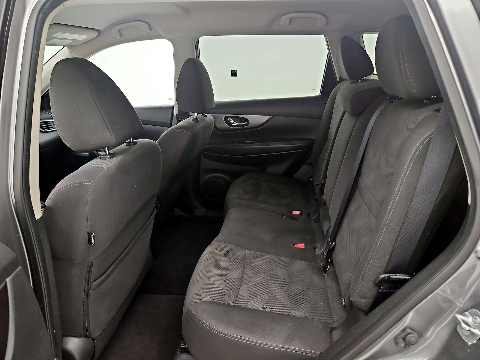 2016 Nissan Rogue SV - Photo 20