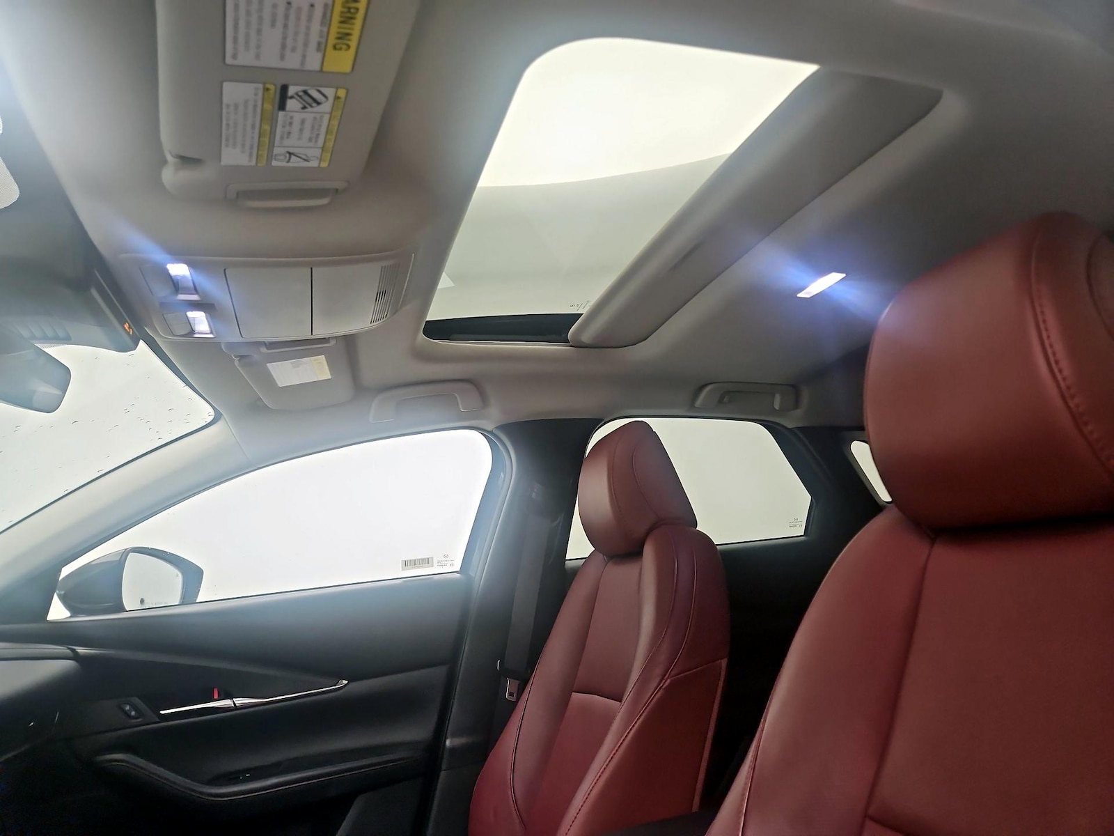 Sunroof(s) & Overhead Airbags