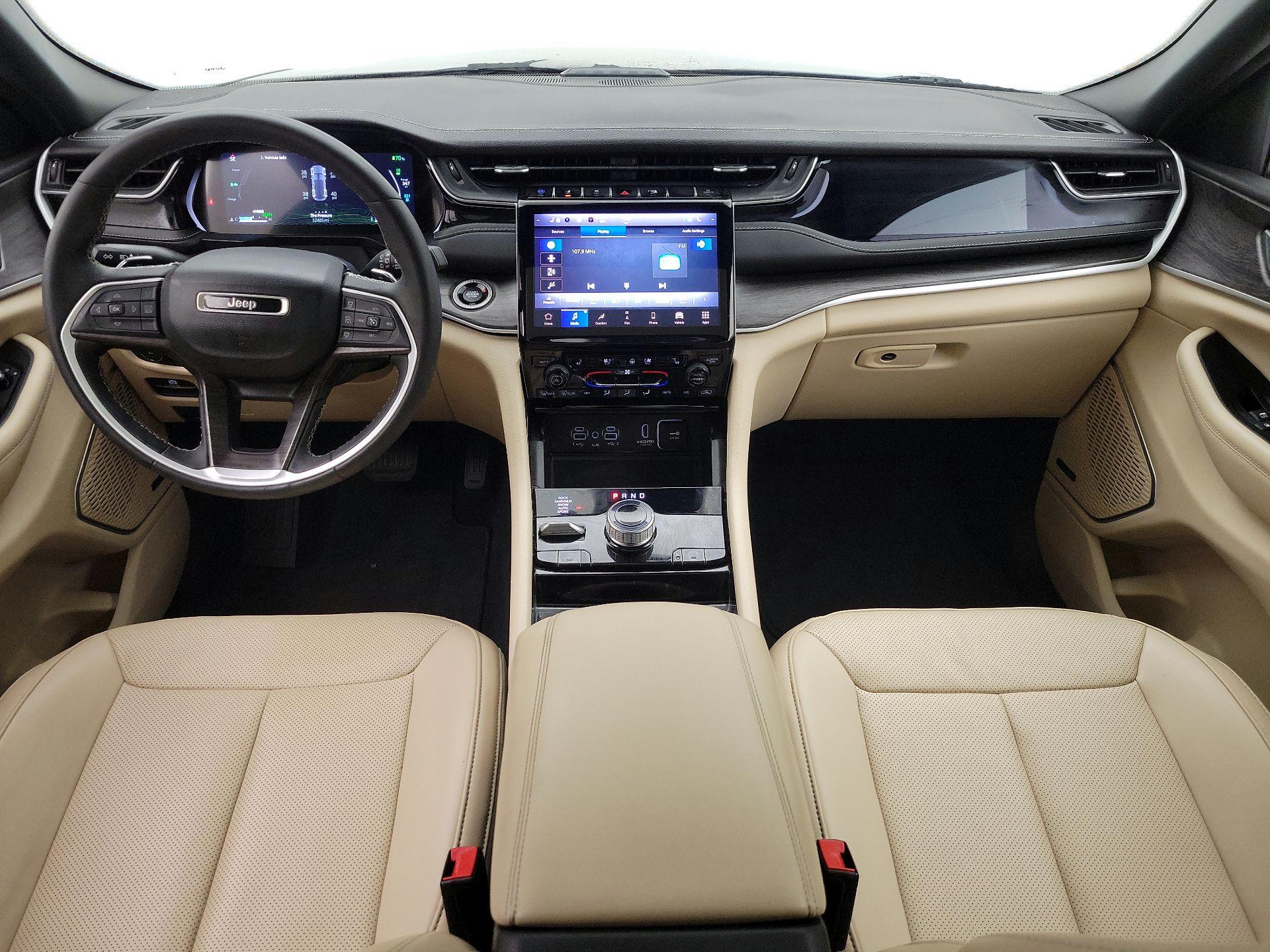 Thumbnail: 2023 Jeep Grand Cherokee - 9