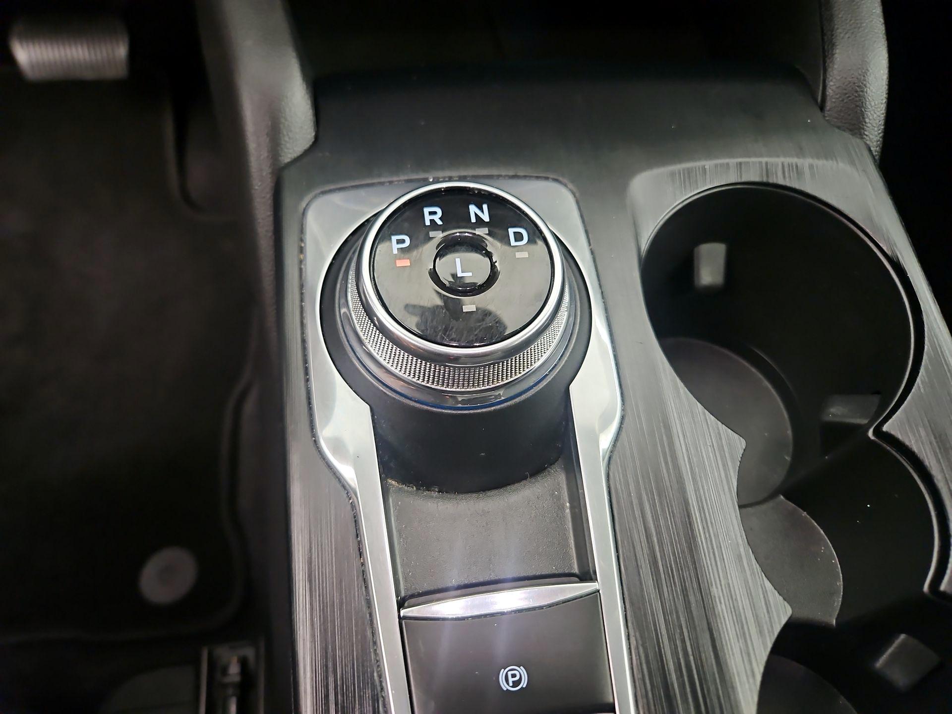 Thumbnail: 2023 Ford Escape - 15