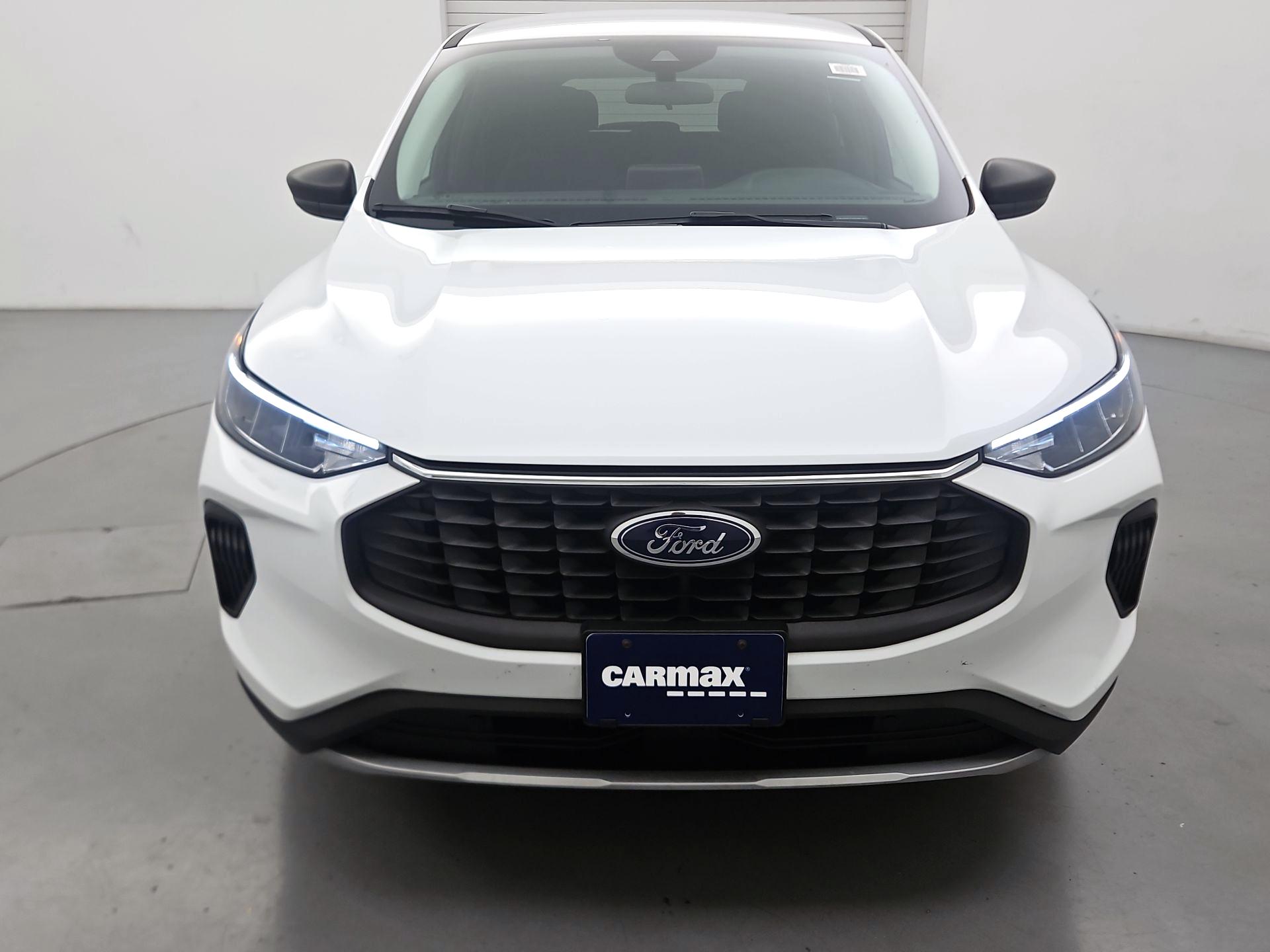 Thumbnail: 2023 Ford Escape - 2