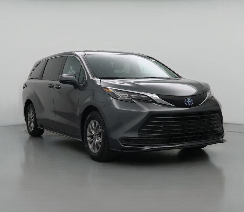 2025 Toyota Sienna LE