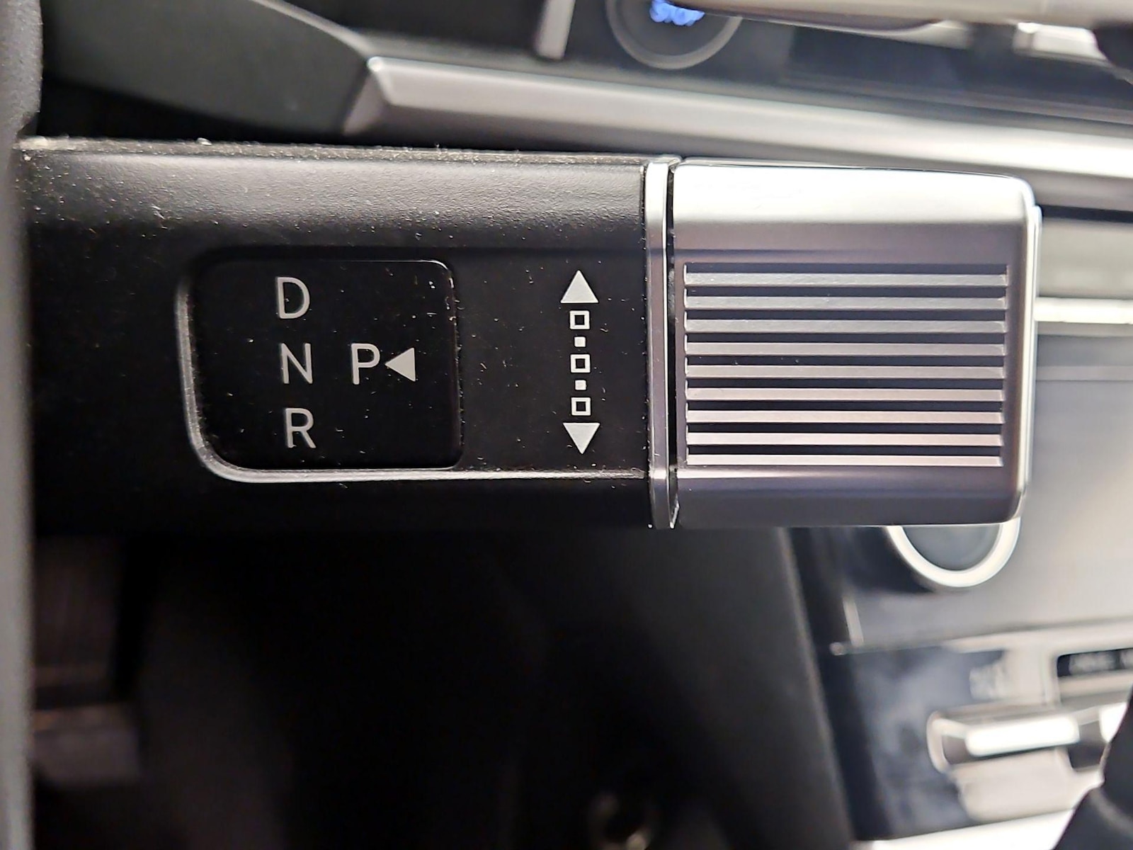 2025 Hyundai Santa Fe SEL - Photo 18